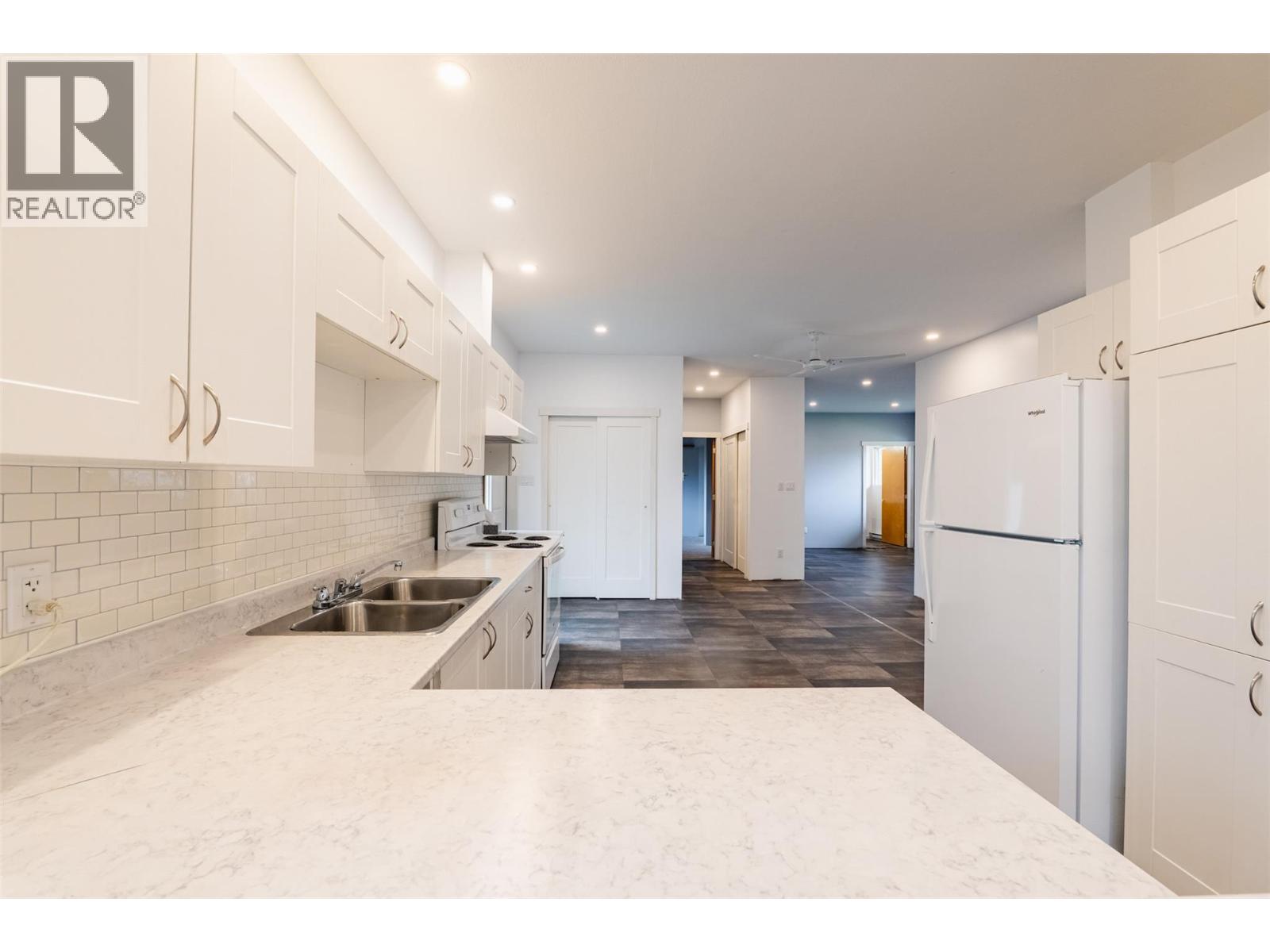 3118 Slocan Park Road, Slocan Park, British Columbia  V0G 2E0 - Photo 5 - 10383489