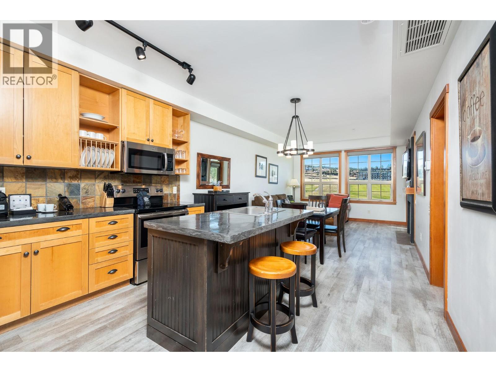 101 Village Centre Court Unit# 334, Vernon, British Columbia  V1H 1Y8 - Photo 1 - 10383691