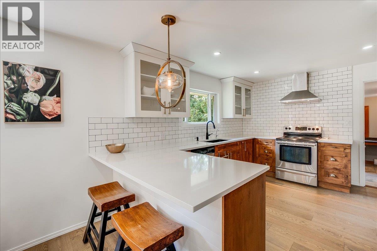 3710 Ladybird Road, Krestova, British Columbia  V0G 1H2 - Photo 16 - 10383433