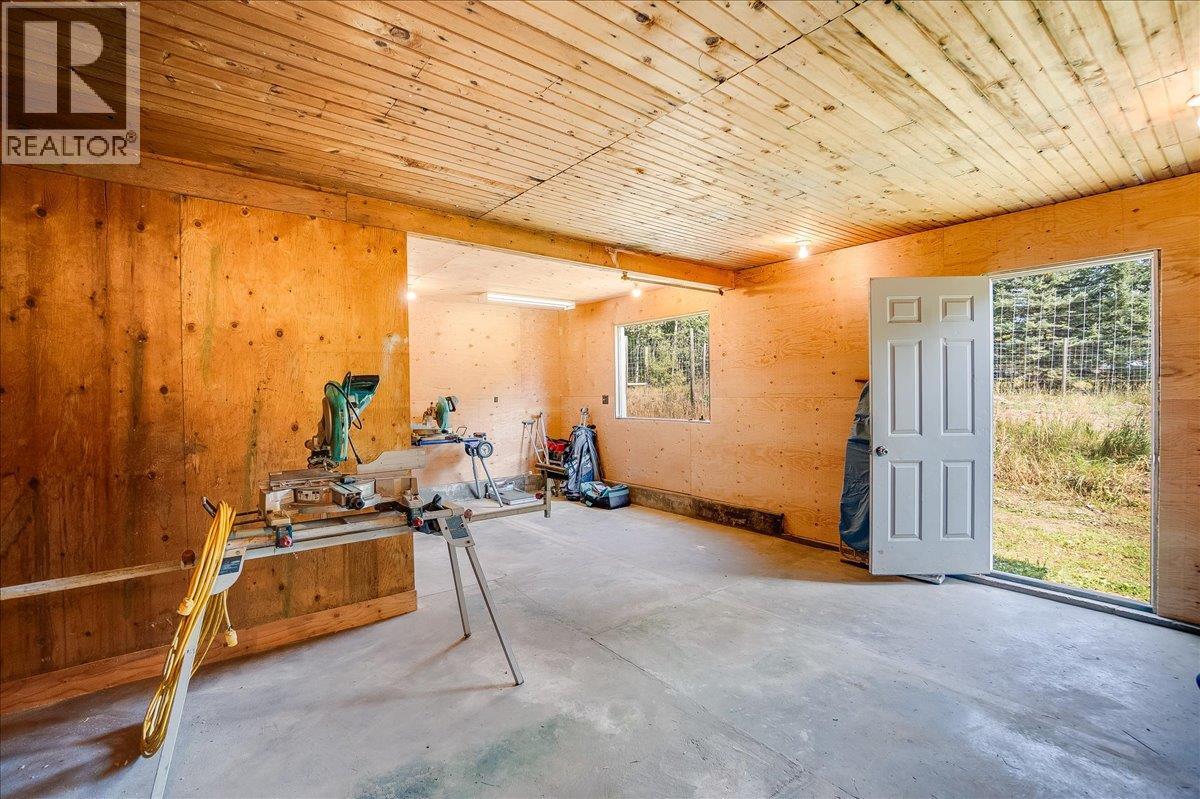 3710 Ladybird Road, Krestova, British Columbia  V0G 1H2 - Photo 49 - 10383433