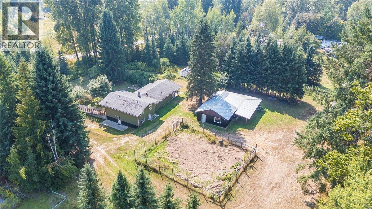 3710 Ladybird Road, Krestova, British Columbia  V0G 1H2 - Photo 60 - 10383433