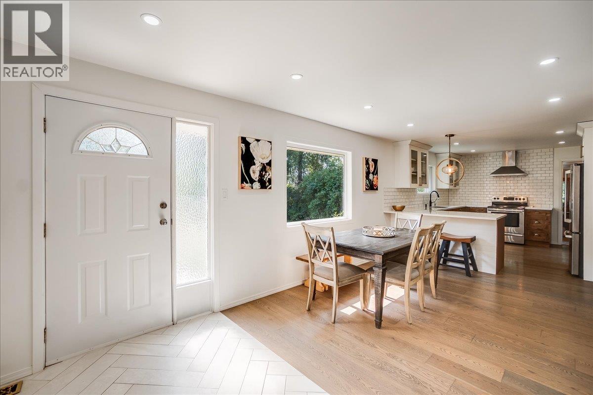 3710 Ladybird Road, Krestova, British Columbia  V0G 1H2 - Photo 8 - 10383433