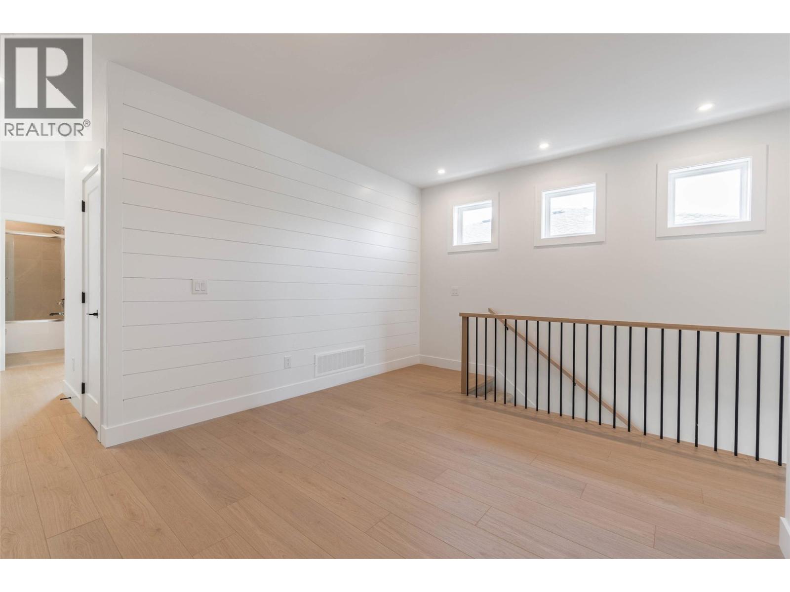 384 Chardonnay Avenue, Oliver, British Columbia  V0H 1T4 - Photo 41 - 10380966