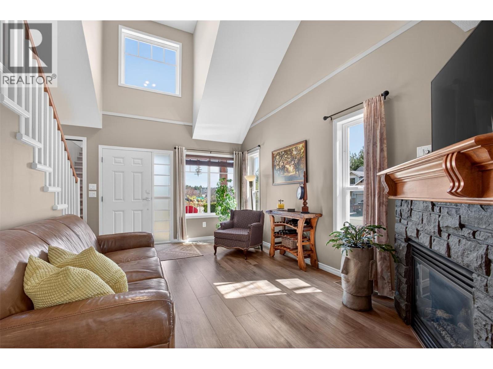 2097 Rose Anne Court, West Kelowna, British Columbia  V1Z 4A3 - Photo 6 - 10382476