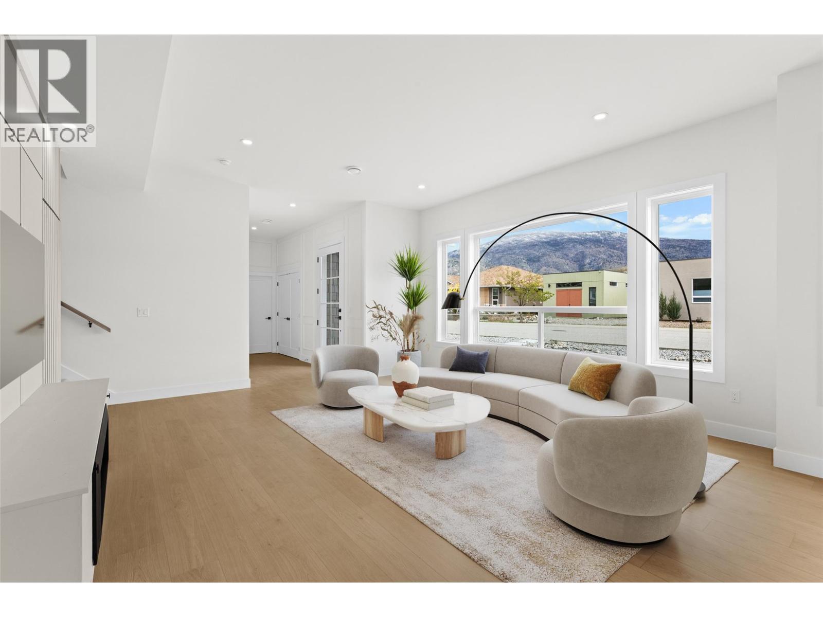 397 Chardonnay Avenue, Oliver, British Columbia  V0H 1T4 - Photo 8 - 10382912