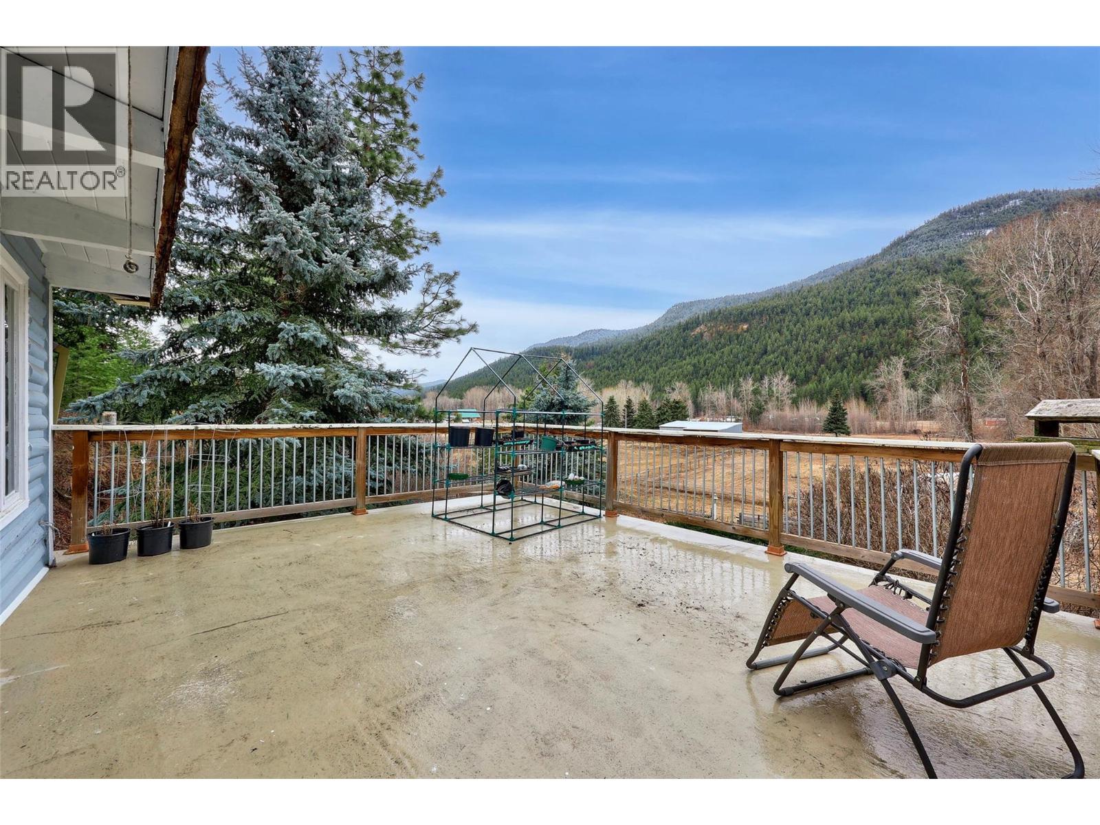 9776 Tranquille Criss Crk Road, Kamloops, British Columbia  V2B 3E8 - Photo 11 - 10381850