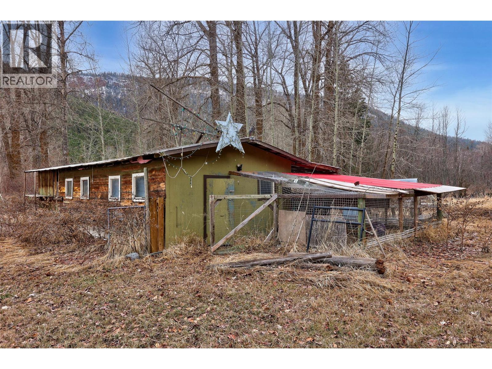 9776 Tranquille Criss Crk Road, Kamloops, British Columbia  V2B 3E8 - Photo 40 - 10381850