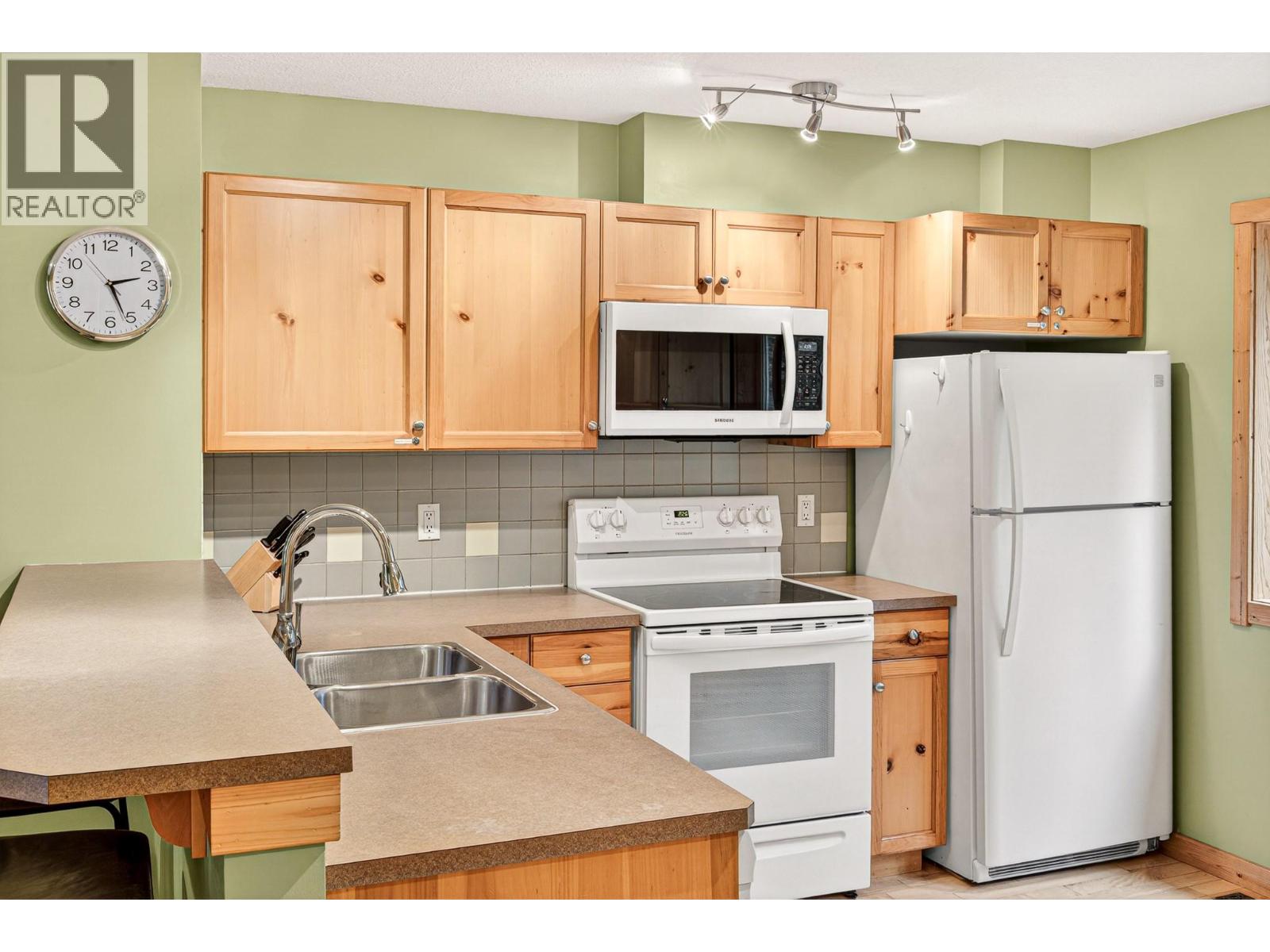 5 Estate Drive Unit# C, Fernie, British Columbia  V0B 1M4 - Photo 21 - 10382016