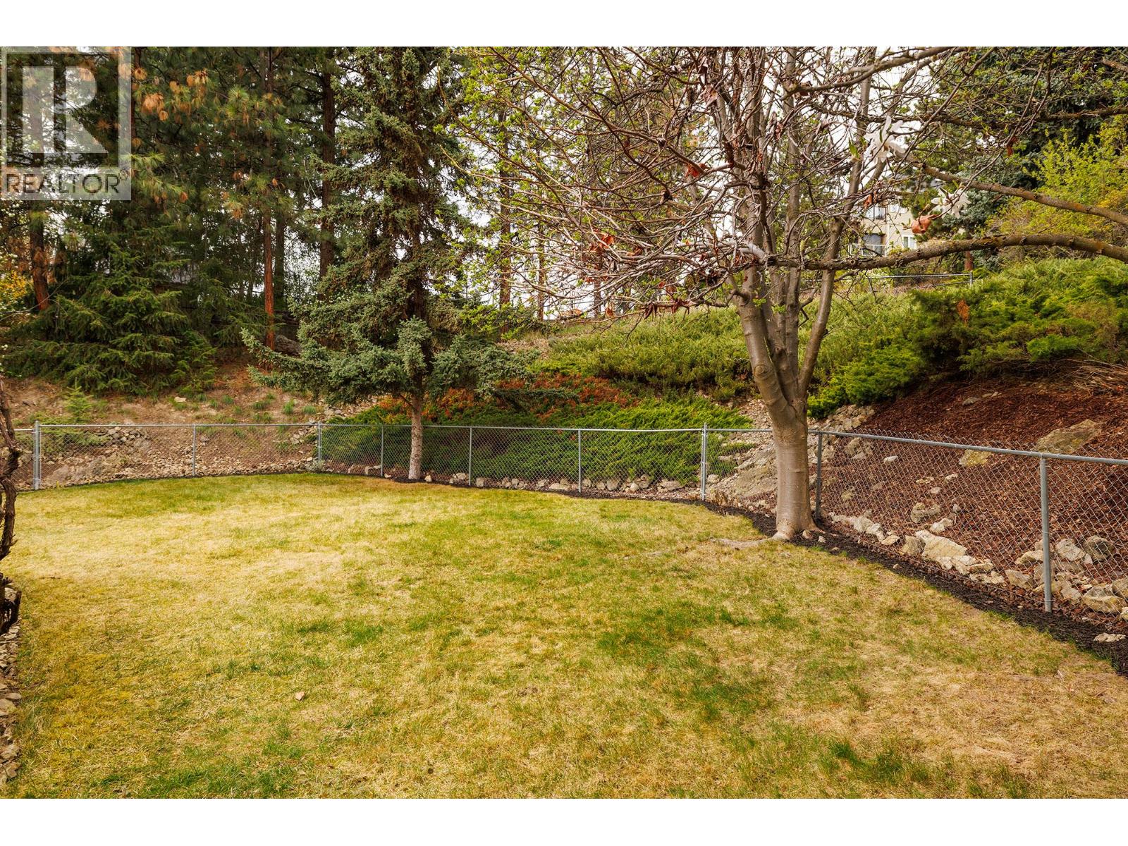 2321 Lillooet Crescent, Kelowna, British Columbia  V1V 1T1 - Photo 25 - 10383726