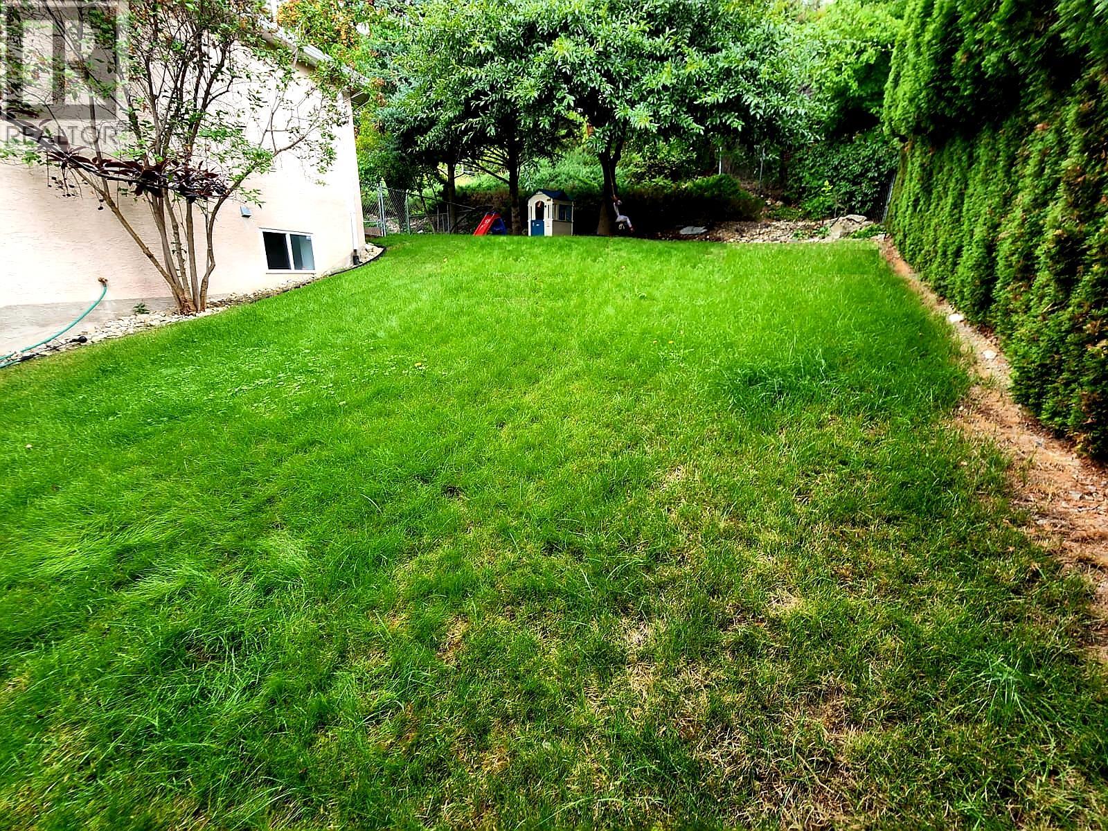 2321 Lillooet Crescent, Kelowna, British Columbia  V1V 1T1 - Photo 30 - 10383726