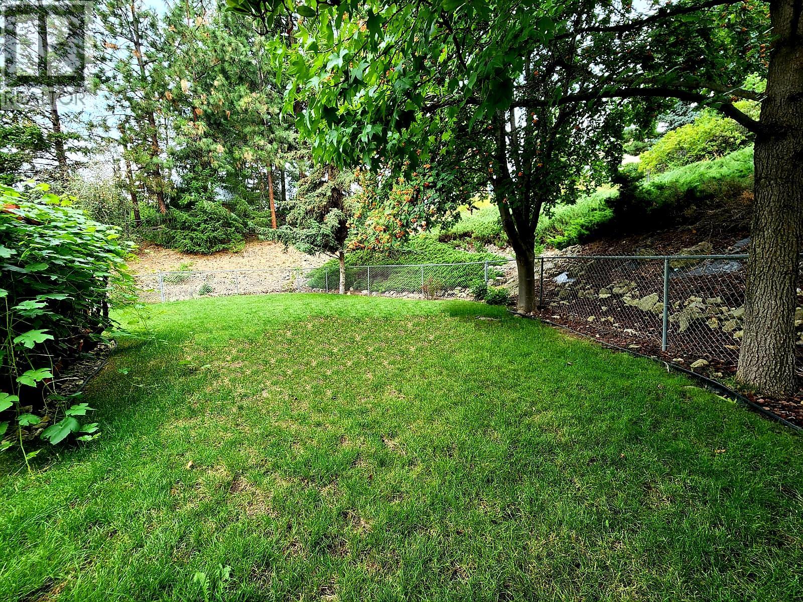 2321 Lillooet Crescent, Kelowna, British Columbia  V1V 1T1 - Photo 32 - 10383726