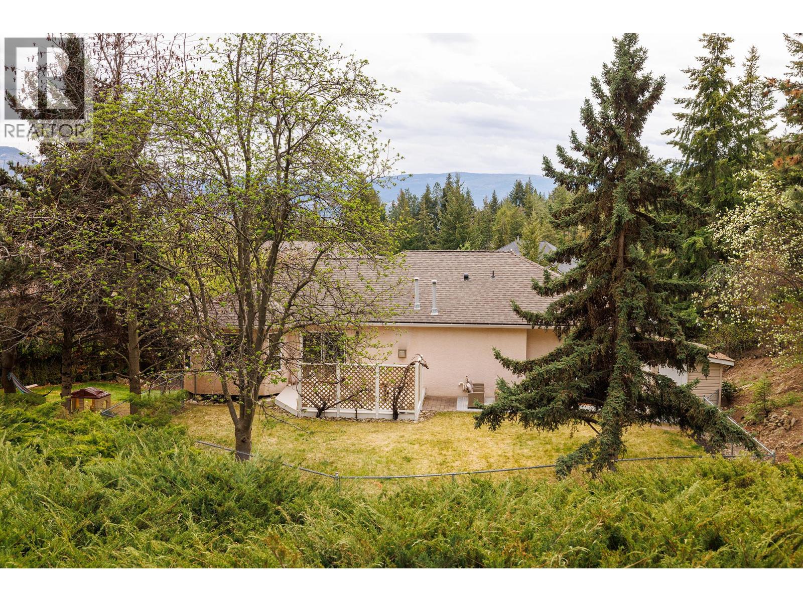 2321 Lillooet Crescent, Kelowna, British Columbia  V1V 1T1 - Photo 38 - 10383726