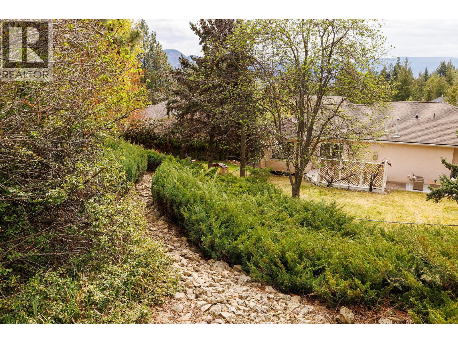 2321 Lillooet Crescent, Kelowna, British Columbia  V1V 1T1 - Photo 42 - 10383726