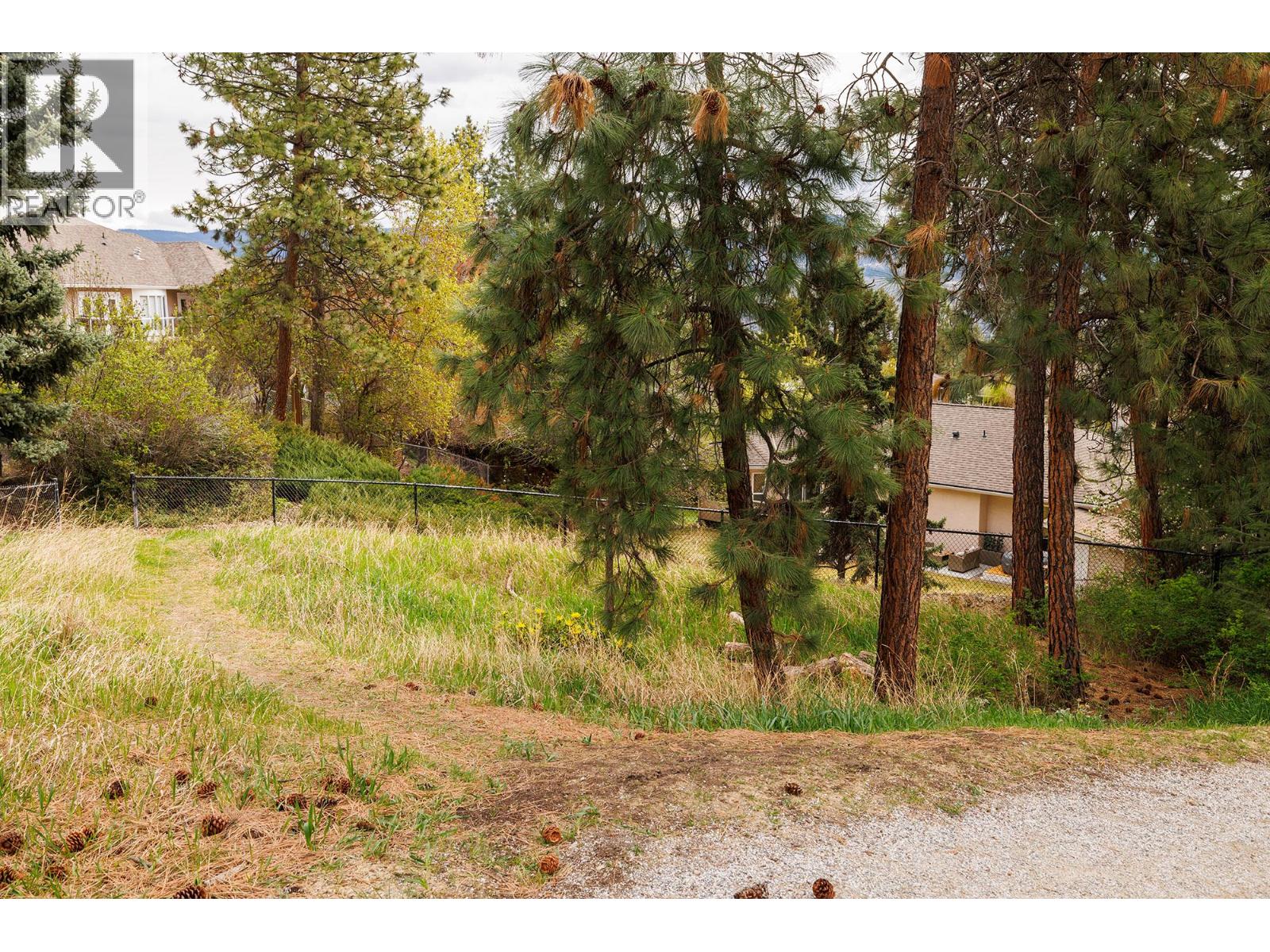 2321 Lillooet Crescent, Kelowna, British Columbia  V1V 1T1 - Photo 43 - 10383726