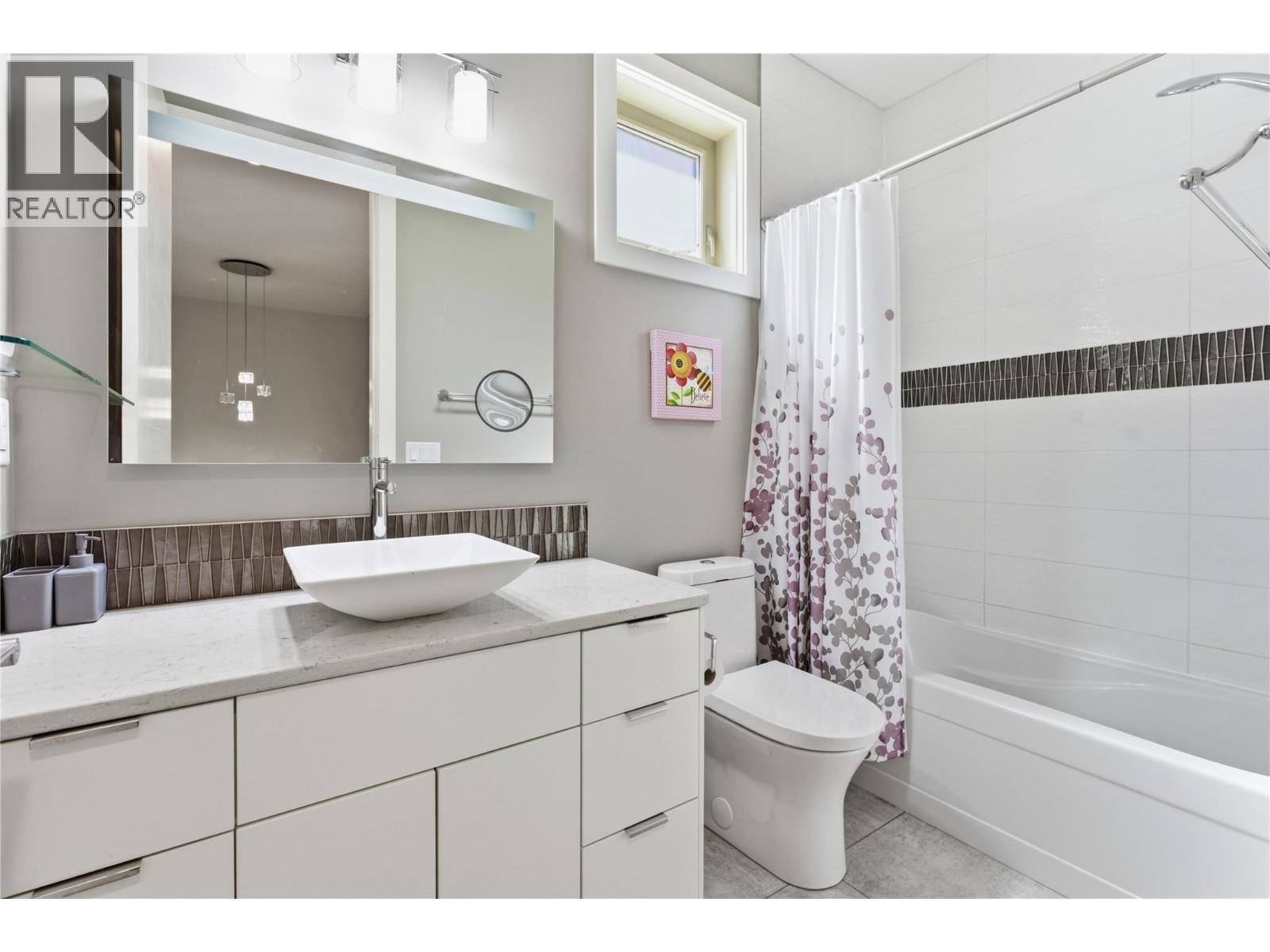 7373 Brooks Lane Unit# 8, Vernon, British Columbia  V1H 1G6 - Photo 31 - 10383053