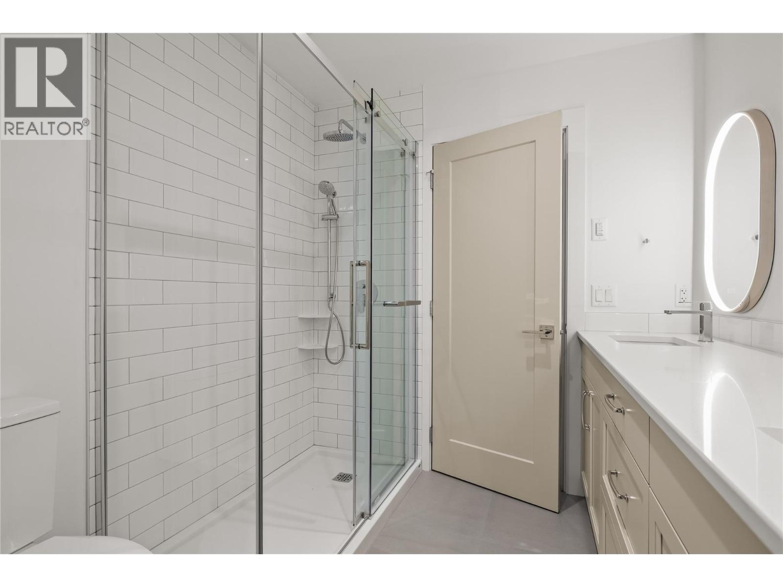 2957 Conlin Court Unit# 2, Kelowna, British Columbia  V1Y 7S7 - Photo 30 - 10383470