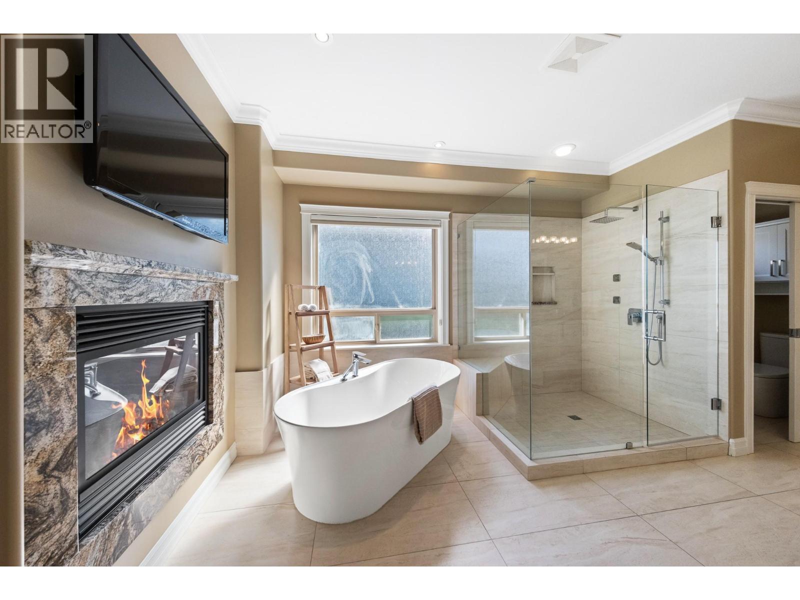 648 Almandine Court, Kelowna, British Columbia  V1W 4Z5 - Photo 20 - 10383562