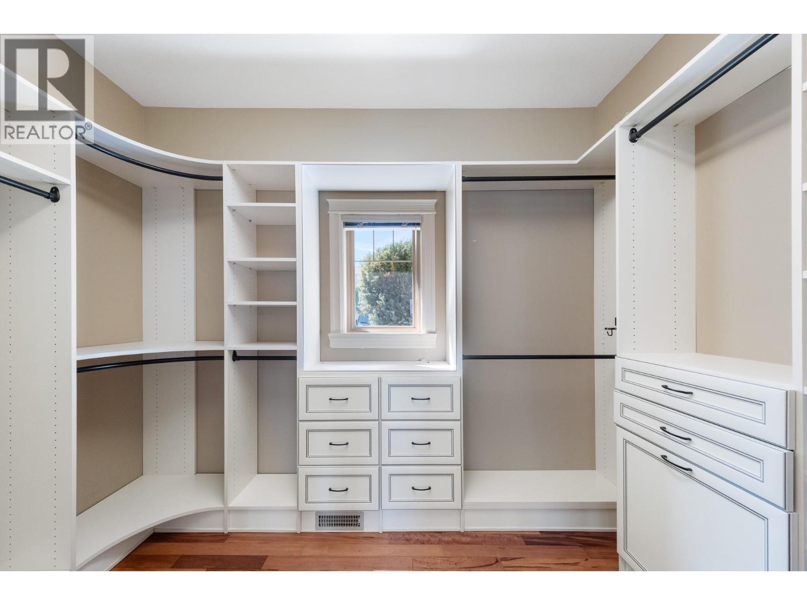 648 Almandine Court, Kelowna, British Columbia  V1W 4Z5 - Photo 24 - 10383562