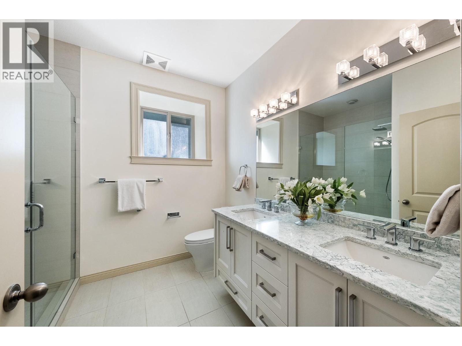 648 Almandine Court, Kelowna, British Columbia  V1W 4Z5 - Photo 40 - 10383562