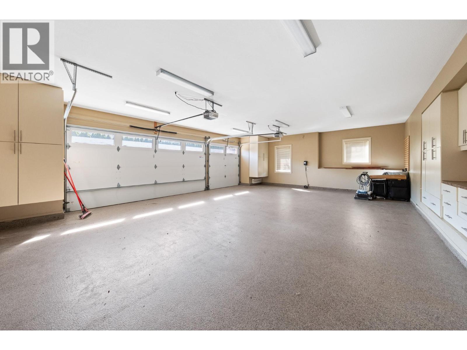 648 Almandine Court, Kelowna, British Columbia  V1W 4Z5 - Photo 44 - 10383562