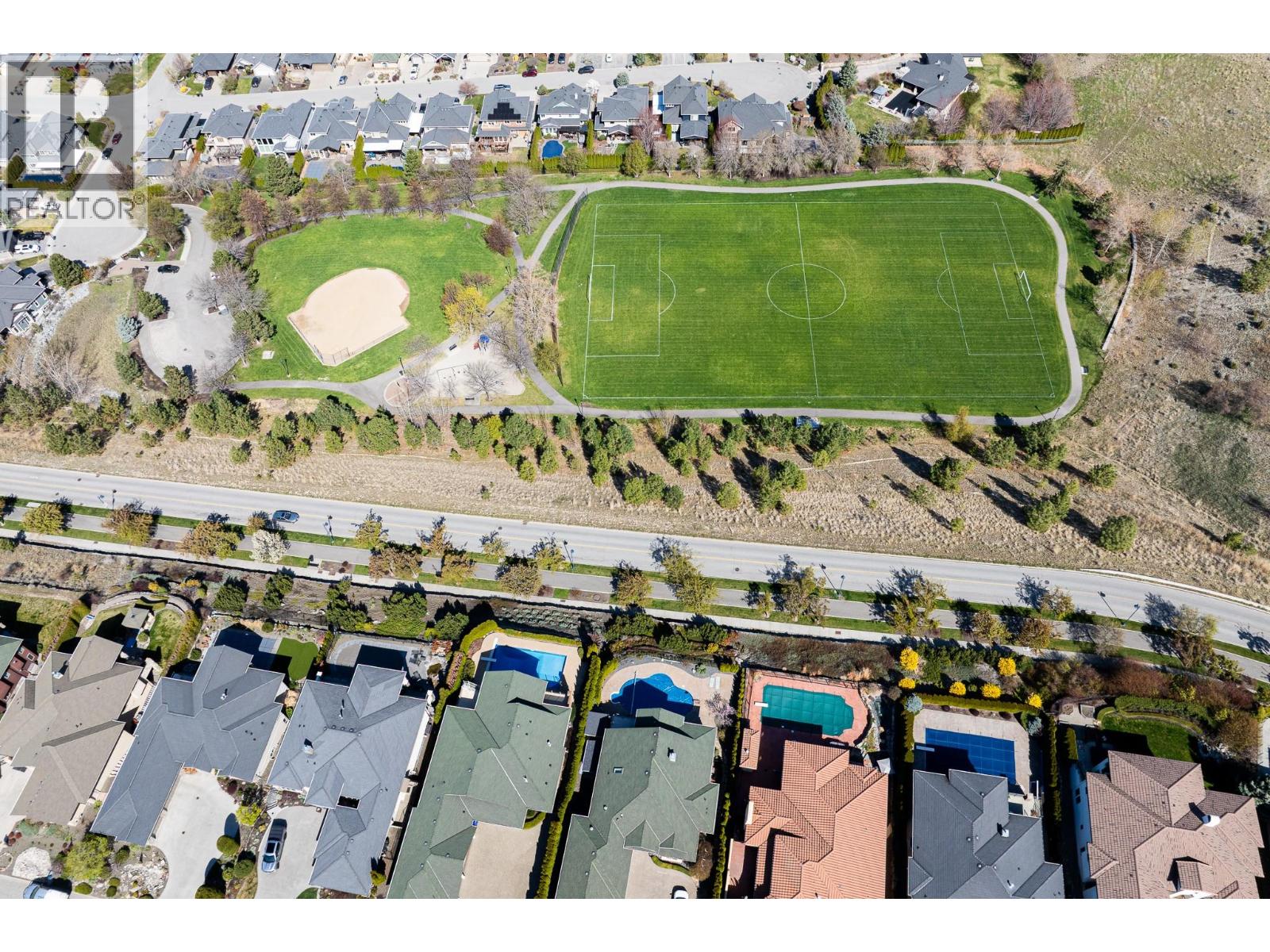 648 Almandine Court, Kelowna, British Columbia  V1W 4Z5 - Photo 46 - 10383562