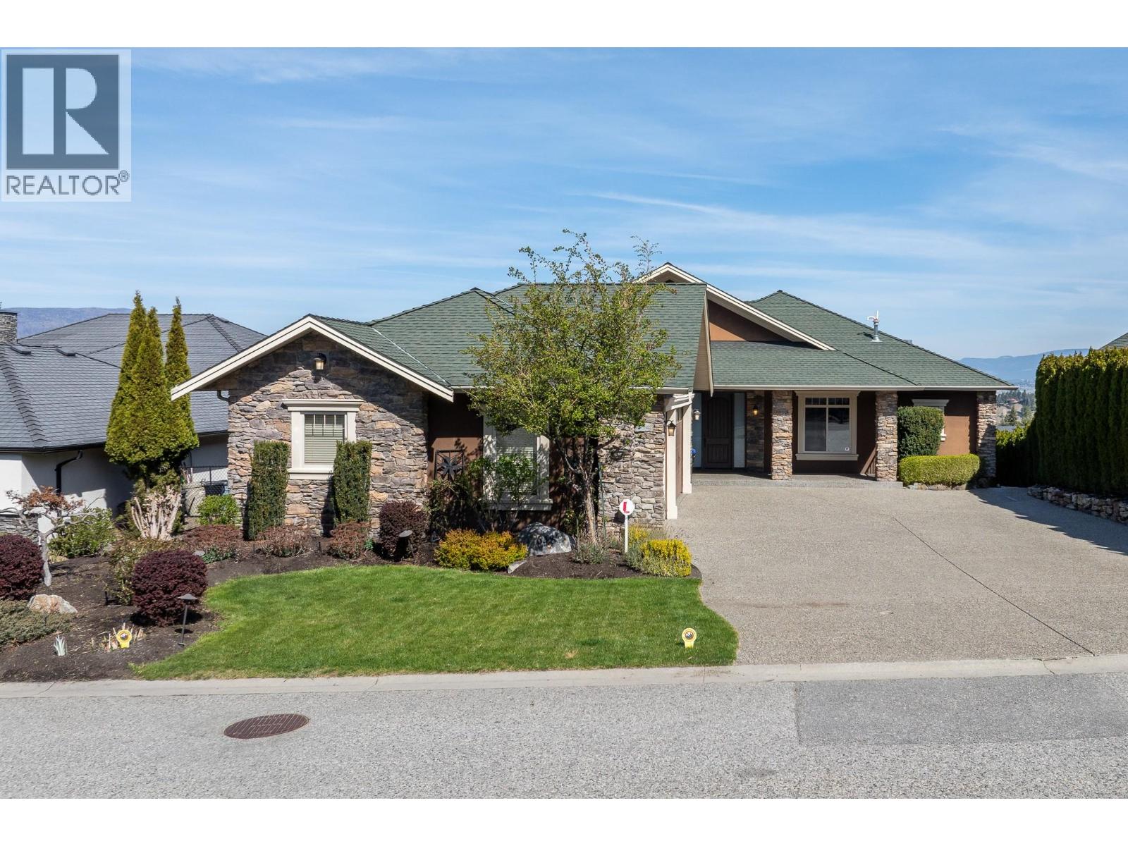 648 Almandine Court, Kelowna, British Columbia  V1W 4Z5 - Photo 47 - 10383562