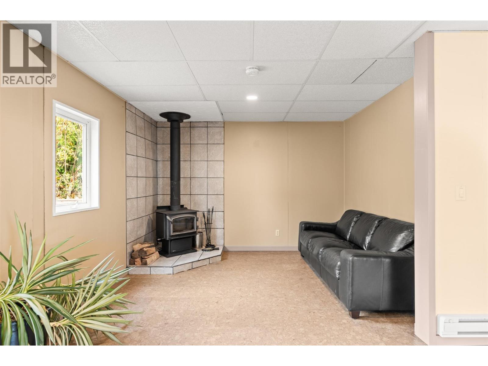 959 Enderby Mabel Lake Road Unit# 11, Enderby, British Columbia  V4Y 4K7 - Photo 12 - 10366837