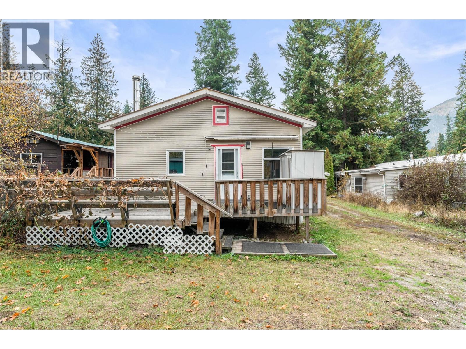 959 Enderby Mabel Lake Road Unit# 11, Enderby, British Columbia  V4Y 4K7 - Photo 29 - 10366837