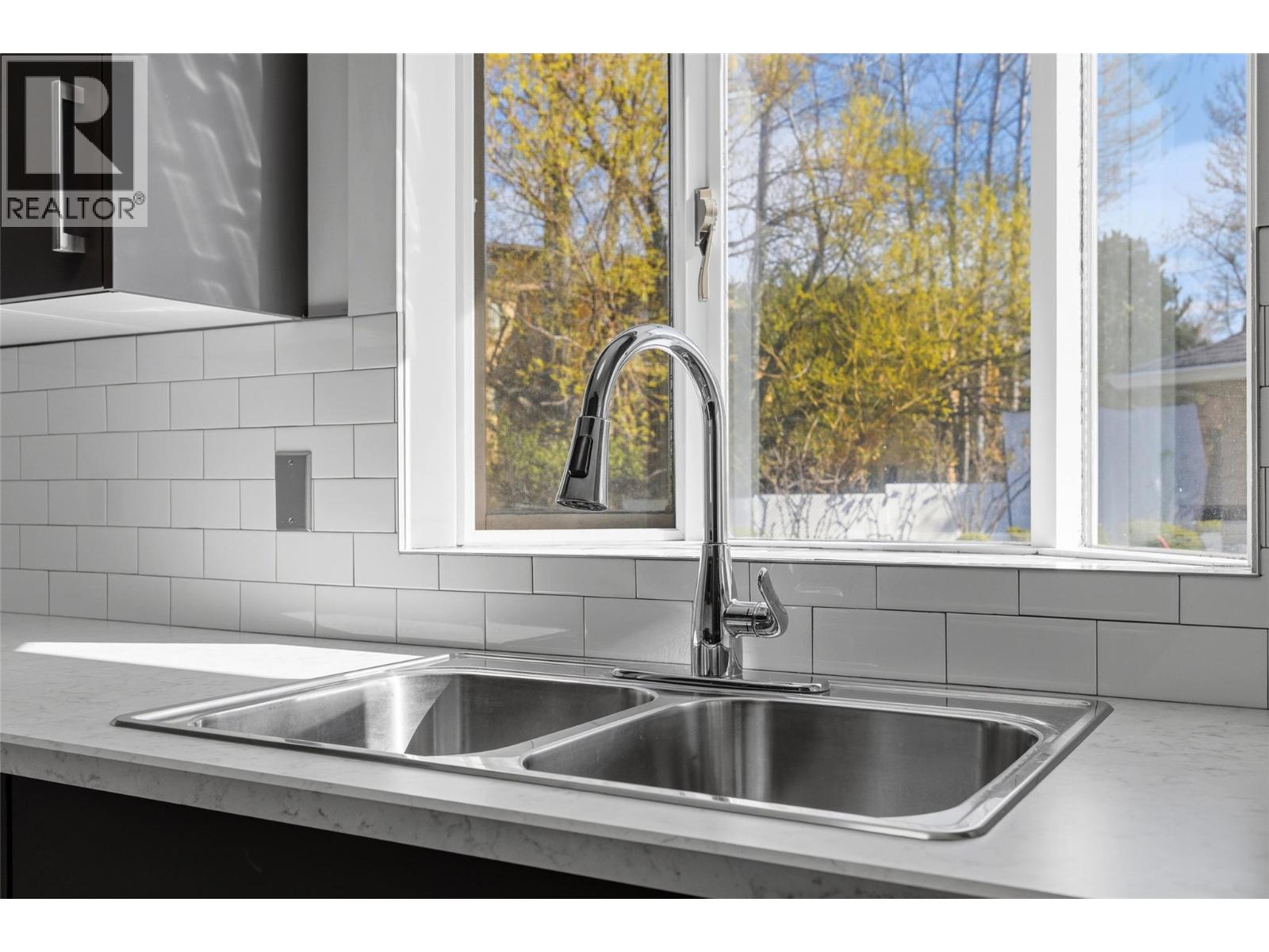 1020 Lanfranco Road Unit# 28, Kelowna, British Columbia  V1W 3W6 - Photo 15 - 10383484