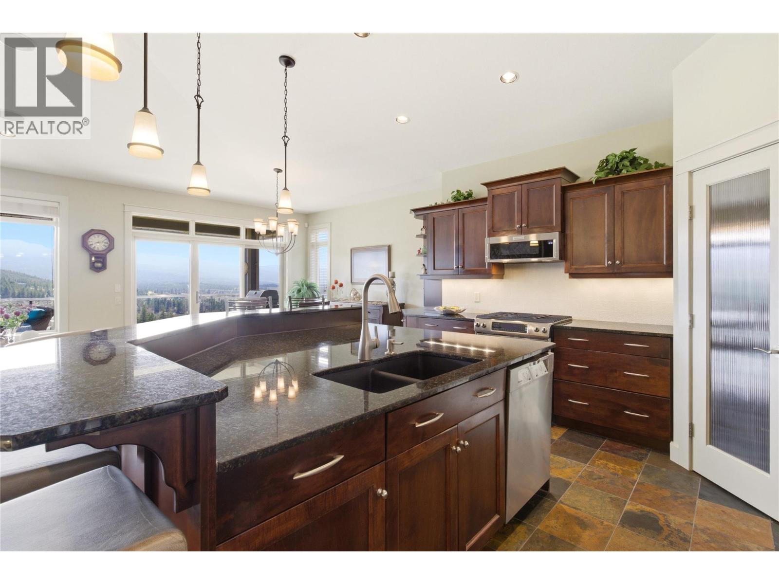 1443 Wilmot Avenue, Kelowna, British Columbia  V1P 1N3 - Photo 14 - 10377552