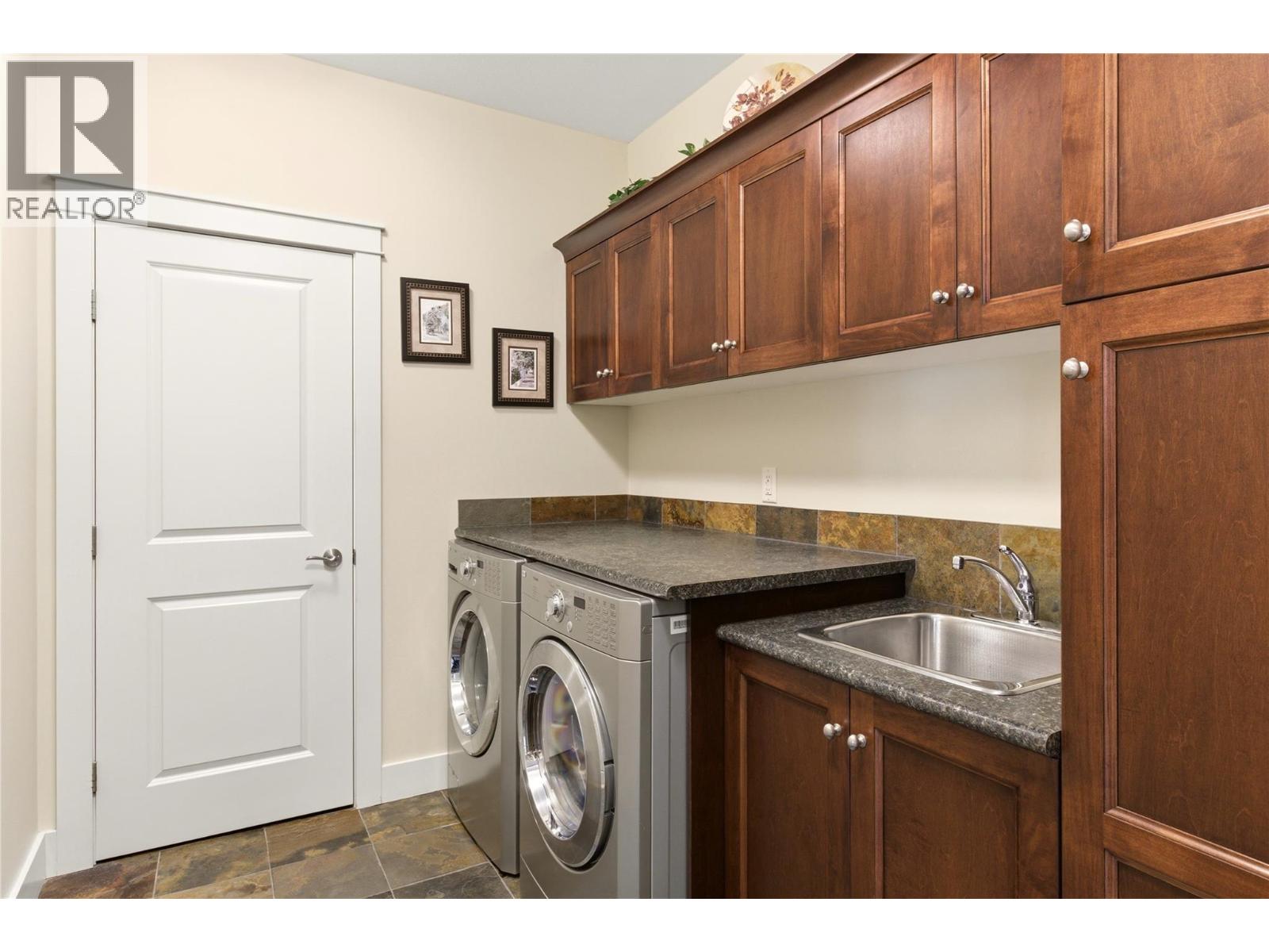 1443 Wilmot Avenue, Kelowna, British Columbia  V1P 1N3 - Photo 28 - 10377552