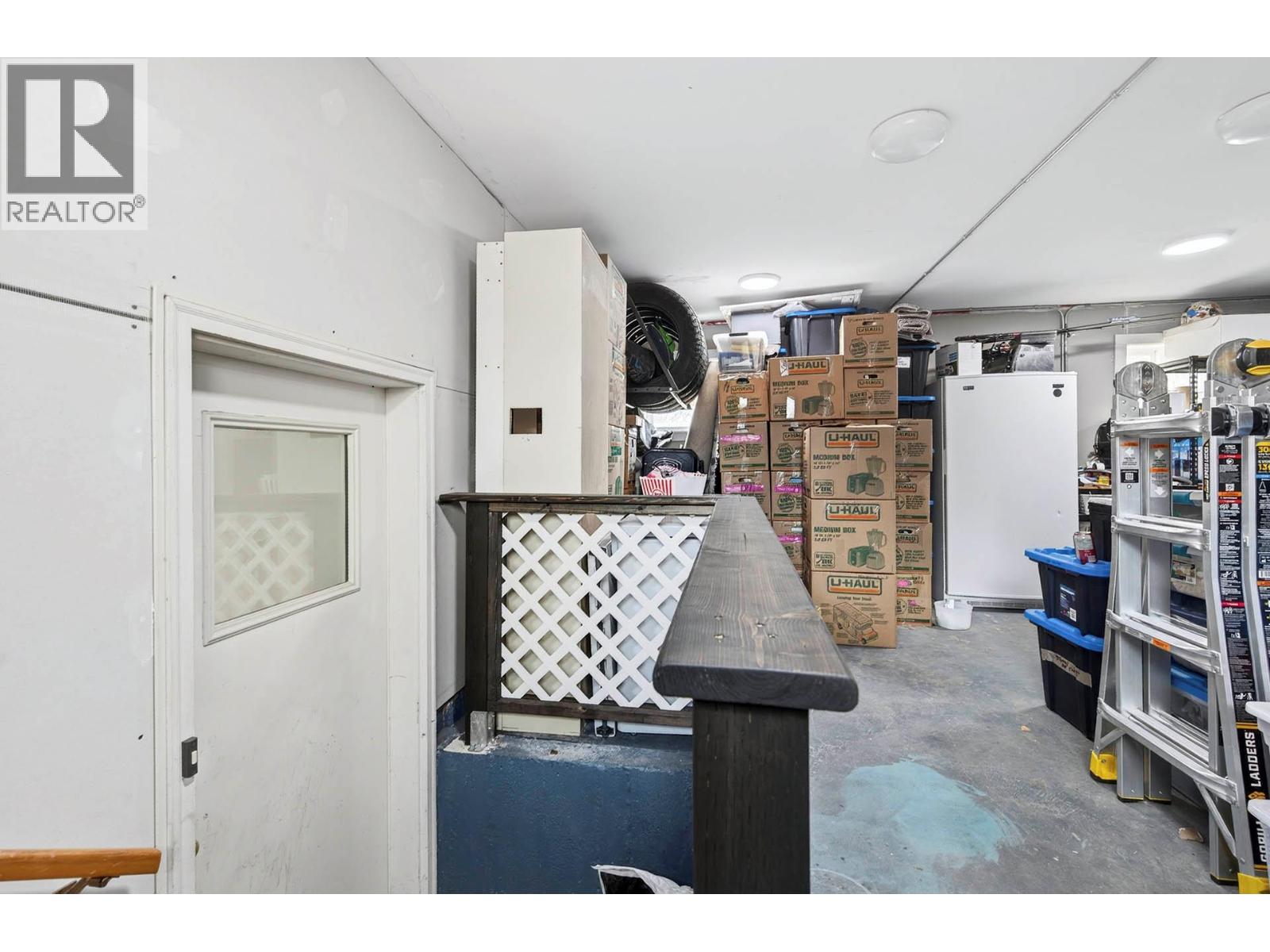 1018 Hillside Avenue, Chase, British Columbia  V0E 1M0 - Photo 36 - 10383717