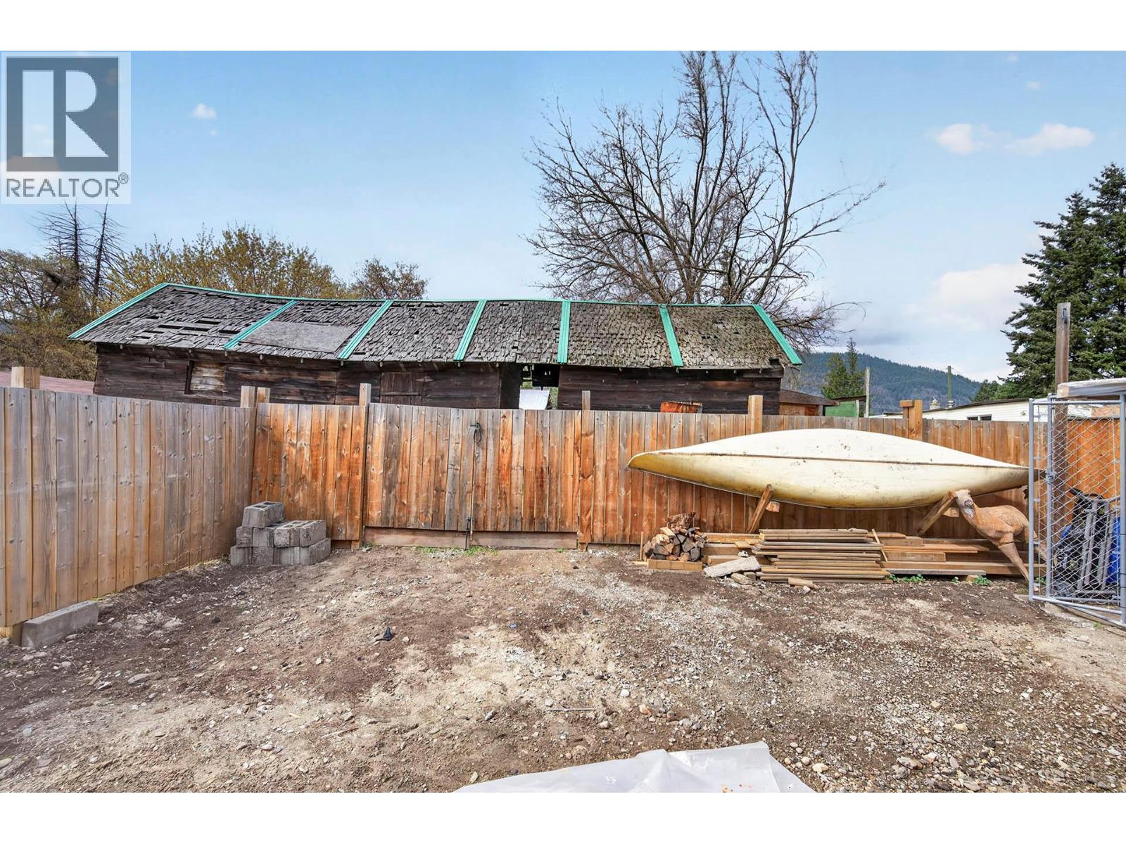 1018 Hillside Avenue, Chase, British Columbia  V0E 1M0 - Photo 44 - 10383717