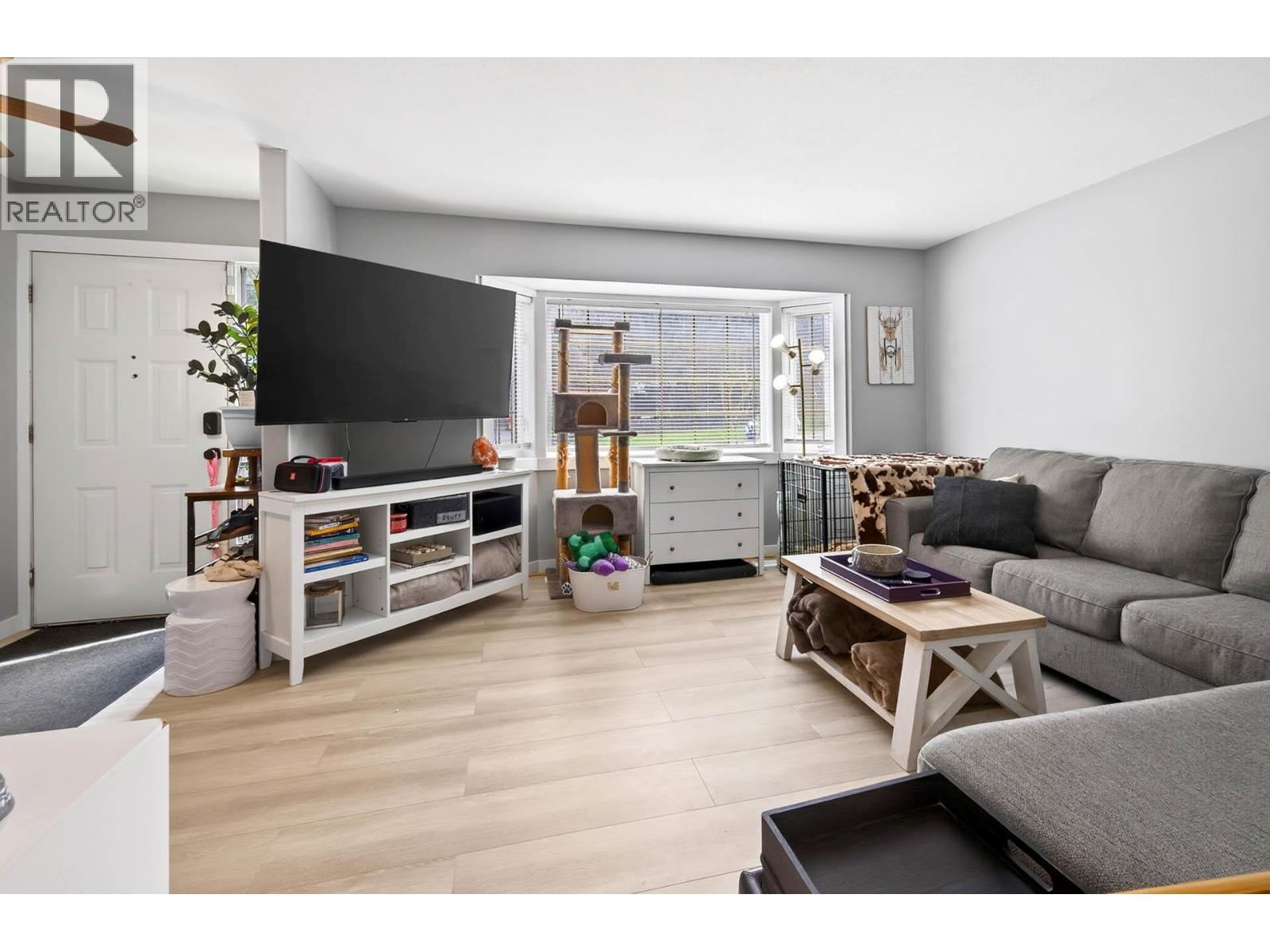 1018 Hillside Avenue, Chase, British Columbia  V0E 1M0 - Photo 7 - 10383717