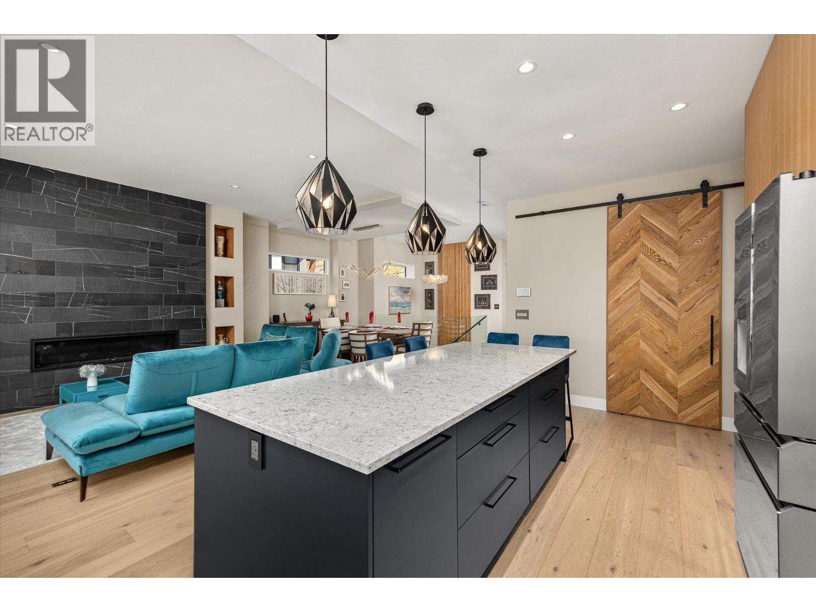 9814 Beacon Hill Crescent, Lake Country, British Columbia  V4V 0A9 - Photo 13 - 10383608