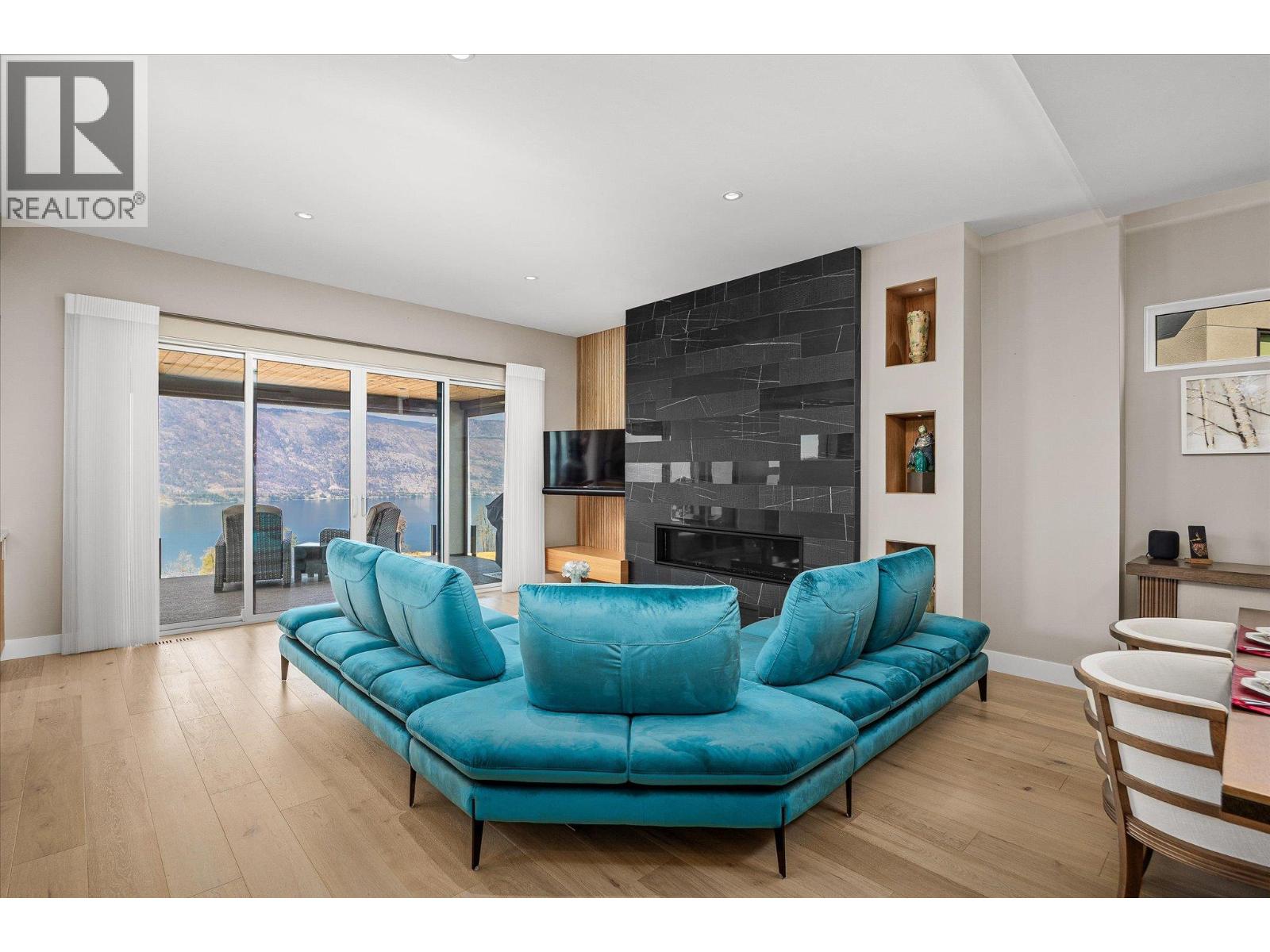 9814 Beacon Hill Crescent, Lake Country, British Columbia  V4V 0A9 - Photo 18 - 10383608