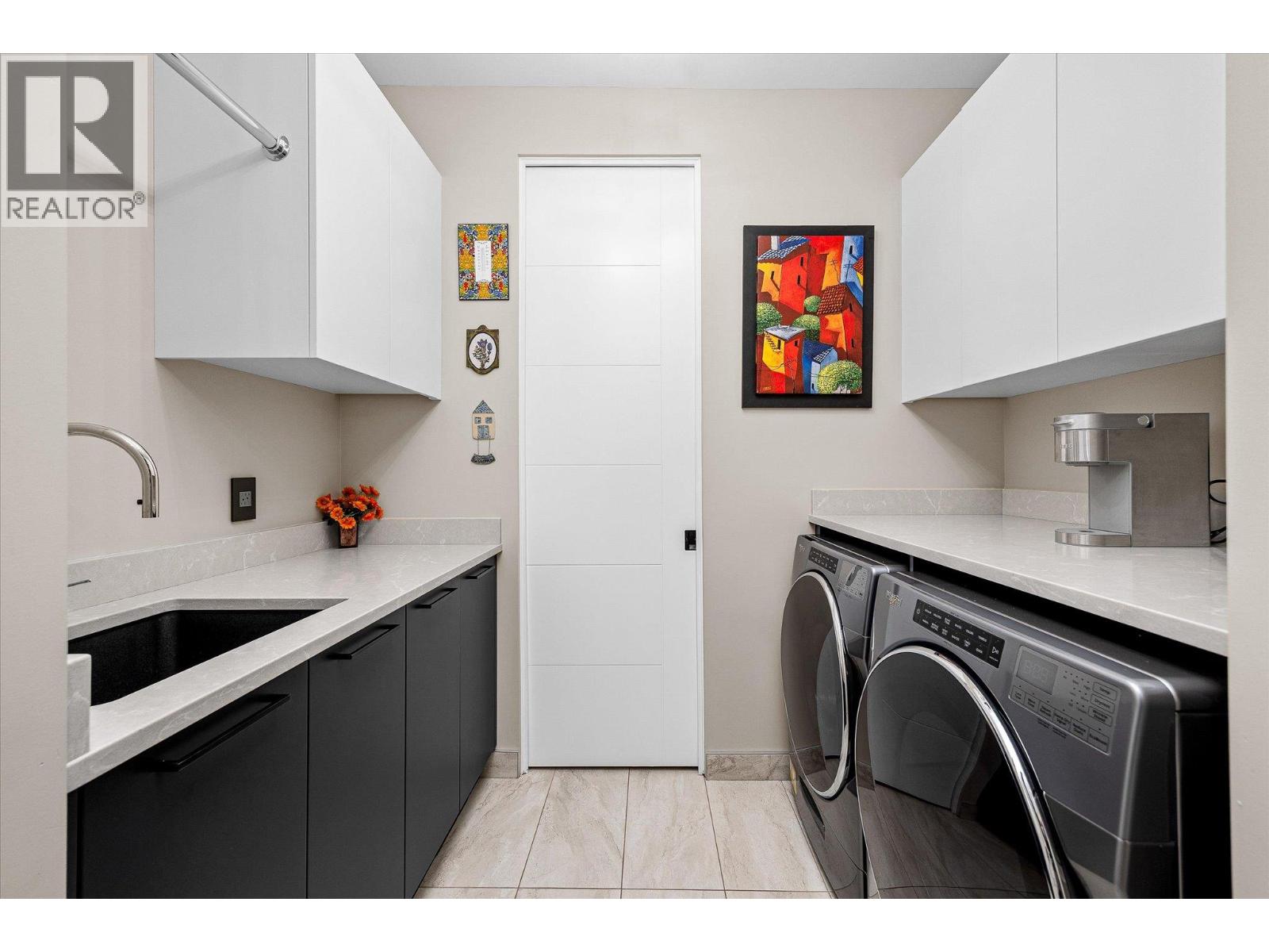 9814 Beacon Hill Crescent, Lake Country, British Columbia  V4V 0A9 - Photo 36 - 10383608