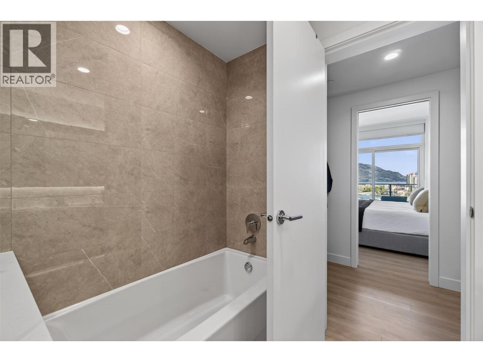 238 Leon Avenue Unit# 1308, Kelowna, British Columbia  V1Y 0N6 - Photo 28 - 10381455