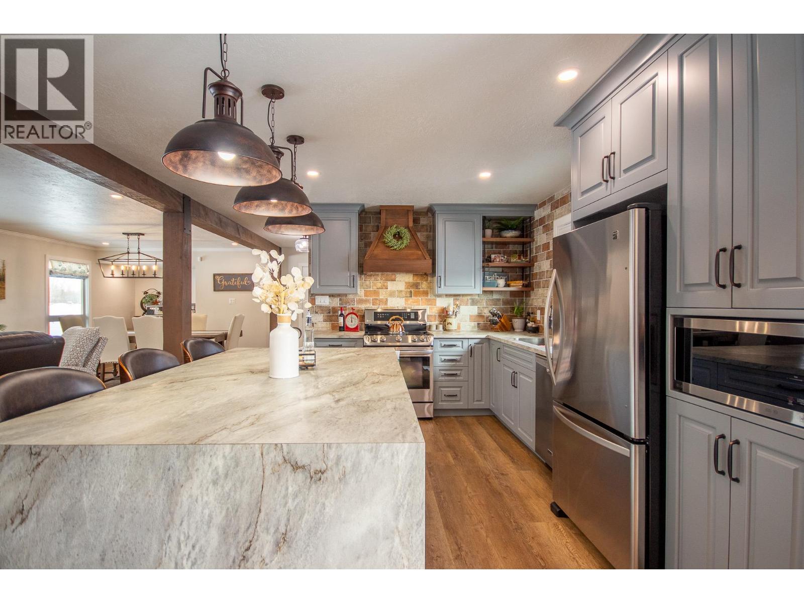 9084 227 Road, Dawson Creek, British Columbia  V1G 4E8 - Photo 6 - 10383757