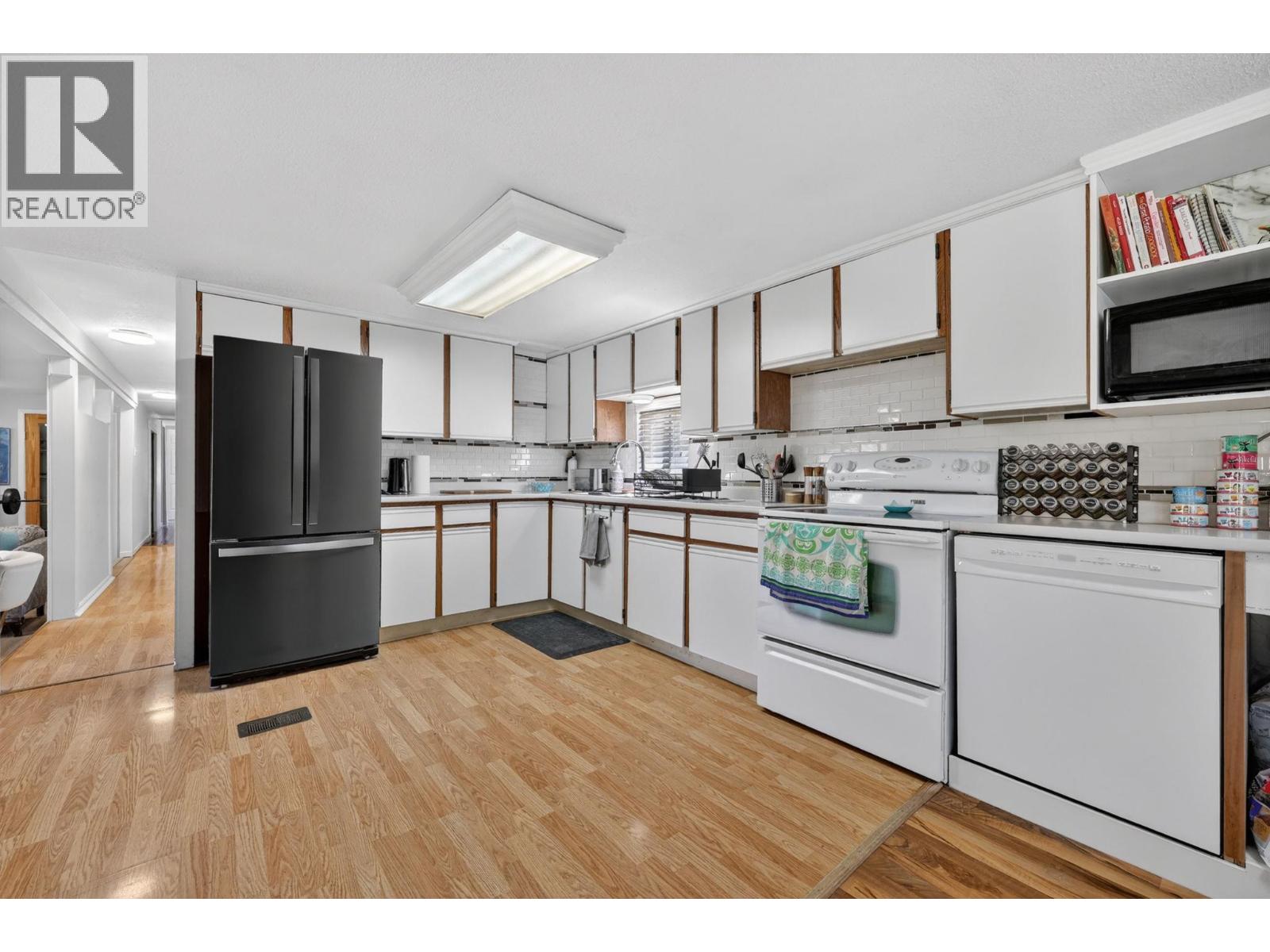 715 Beaver Lake Road Unit# 27, Kelowna, British Columbia  V4V 1E6 - Photo 3 - 10383478