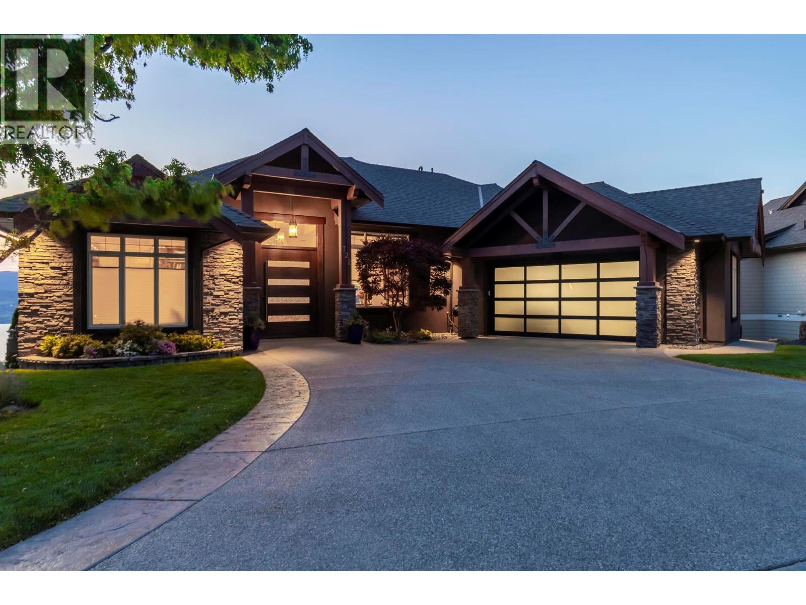 722 Kuipers Crescent, Kelowna, British Columbia  V1W 5B2 - Photo 5 - 10383351