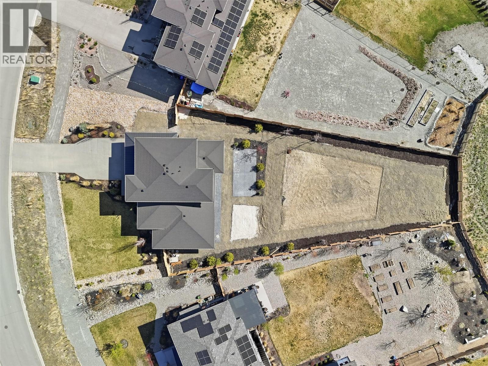 347 Rue Cheval Noir, Kamloops, British Columbia  V1S 0G2 - Photo 3 - 10383584