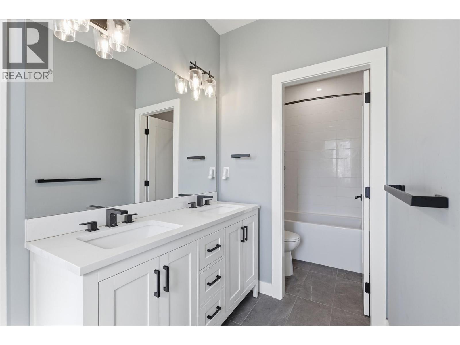 347 Rue Cheval Noir, Kamloops, British Columbia  V1S 0G2 - Photo 48 - 10383584