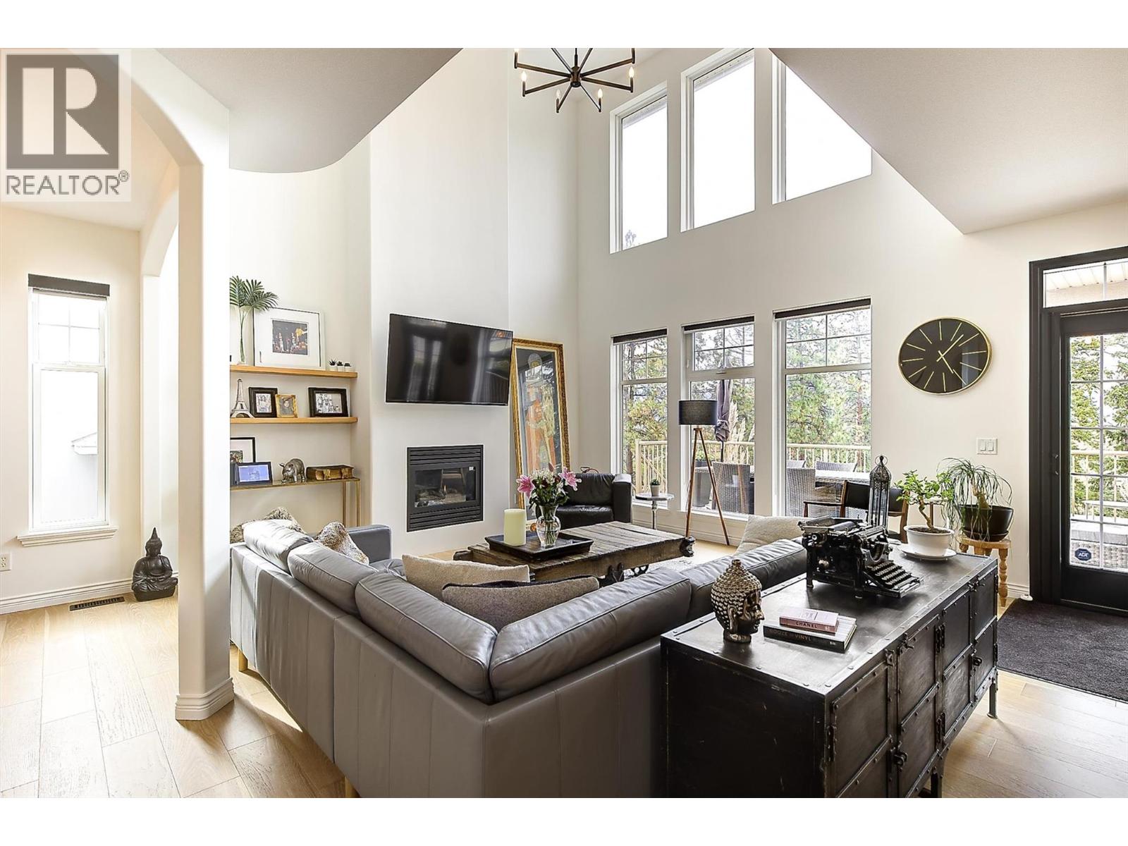 570 Vintage Terrace Road, Kelowna, British Columbia  V1W 3B3 - Photo 10 - 10383732