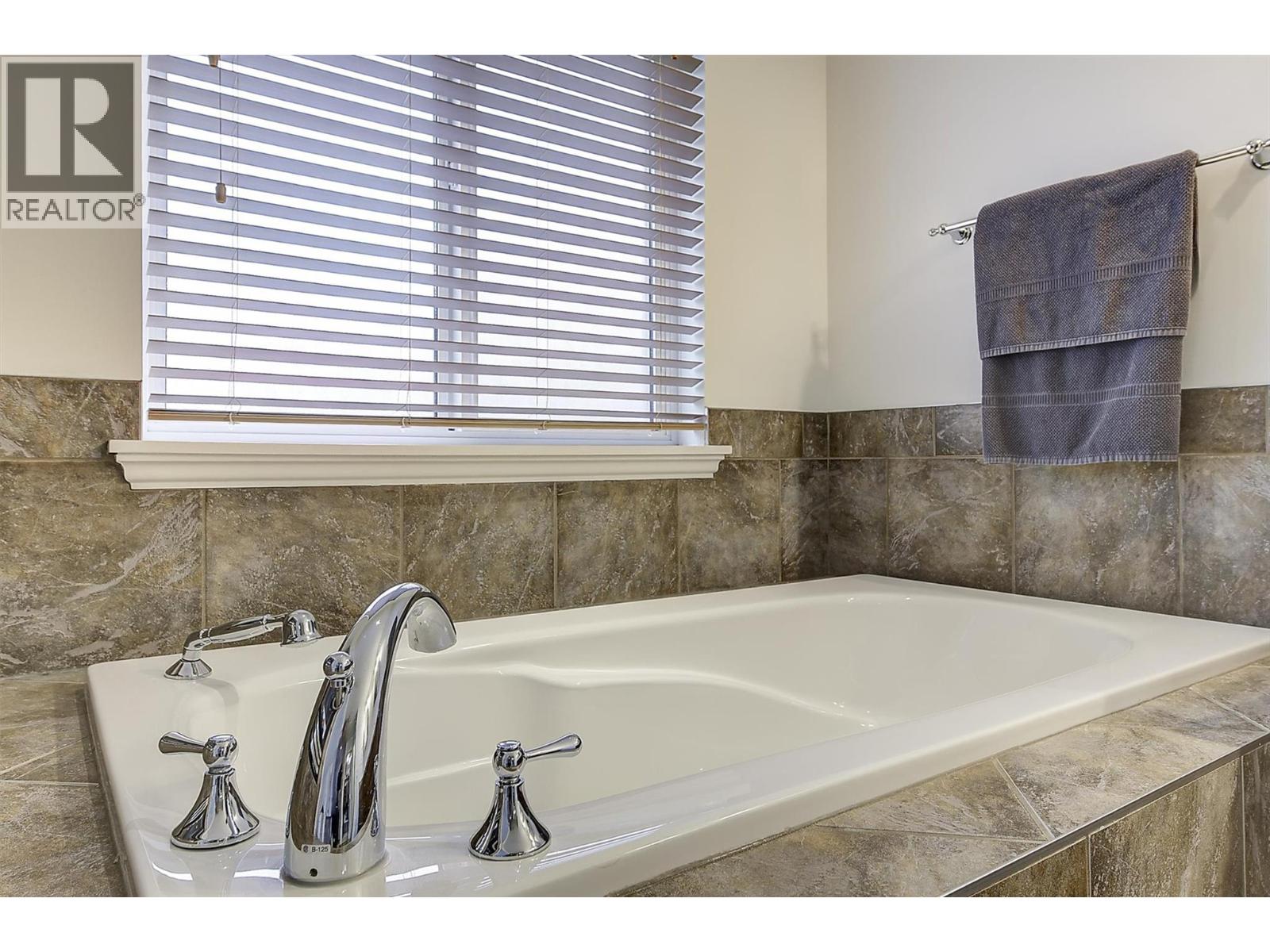 570 Vintage Terrace Road, Kelowna, British Columbia  V1W 3B3 - Photo 50 - 10383732