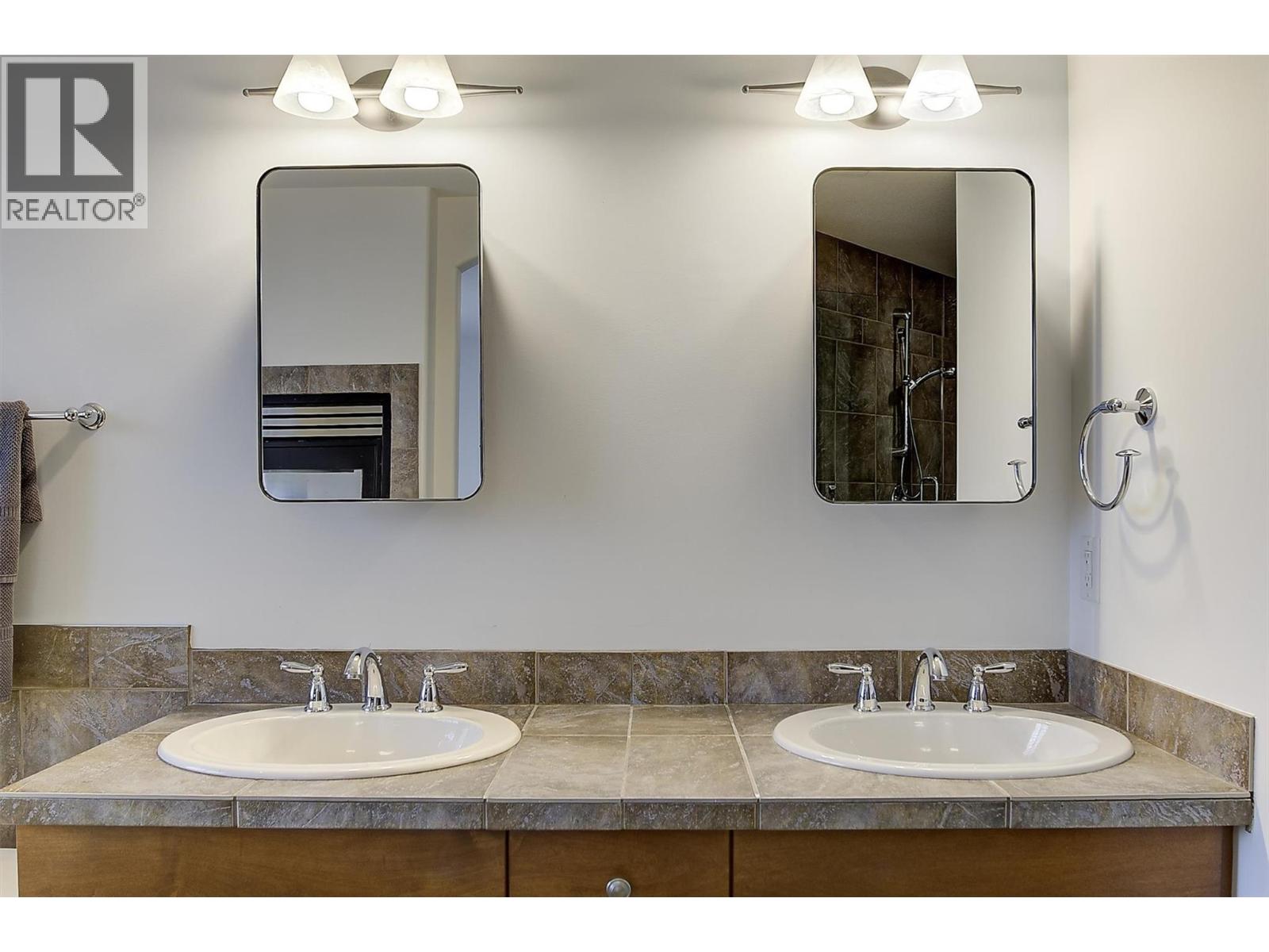 570 Vintage Terrace Road, Kelowna, British Columbia  V1W 3B3 - Photo 51 - 10383732