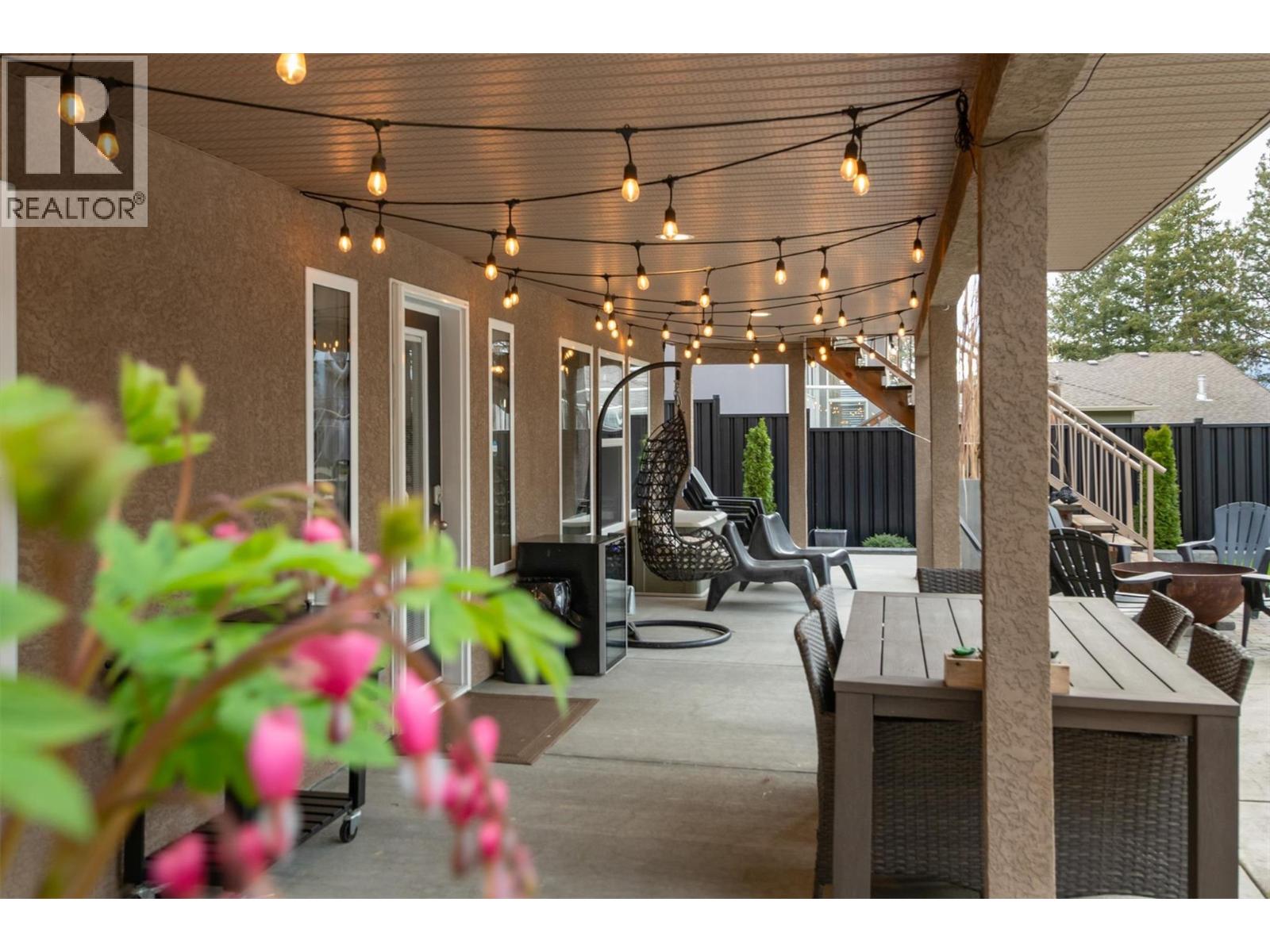 570 Vintage Terrace Road, Kelowna, British Columbia  V1W 3B3 - Photo 6 - 10383732