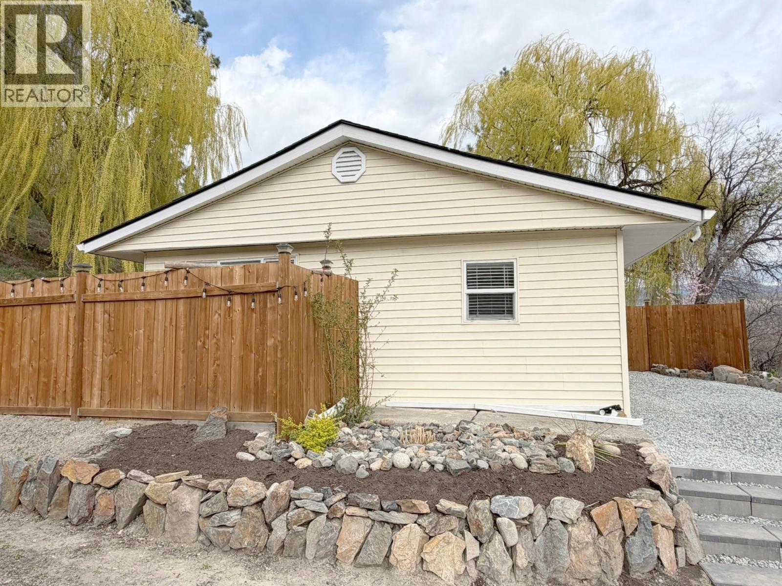 6430 Westsyde Road, Kamloops, British Columbia  V2B 8N7 - Photo 23 - 10383651