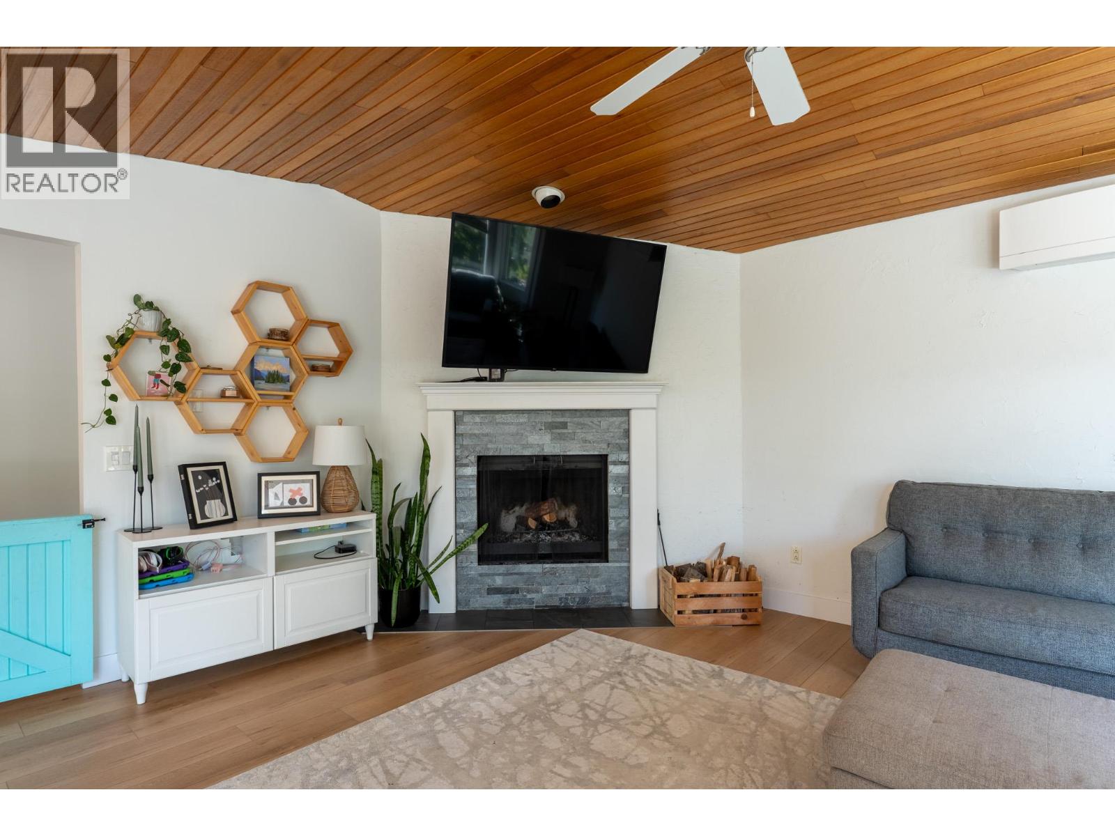 400 Clifton Road, Kelowna, British Columbia  V1V 1A5 - Photo 7 - 10383759