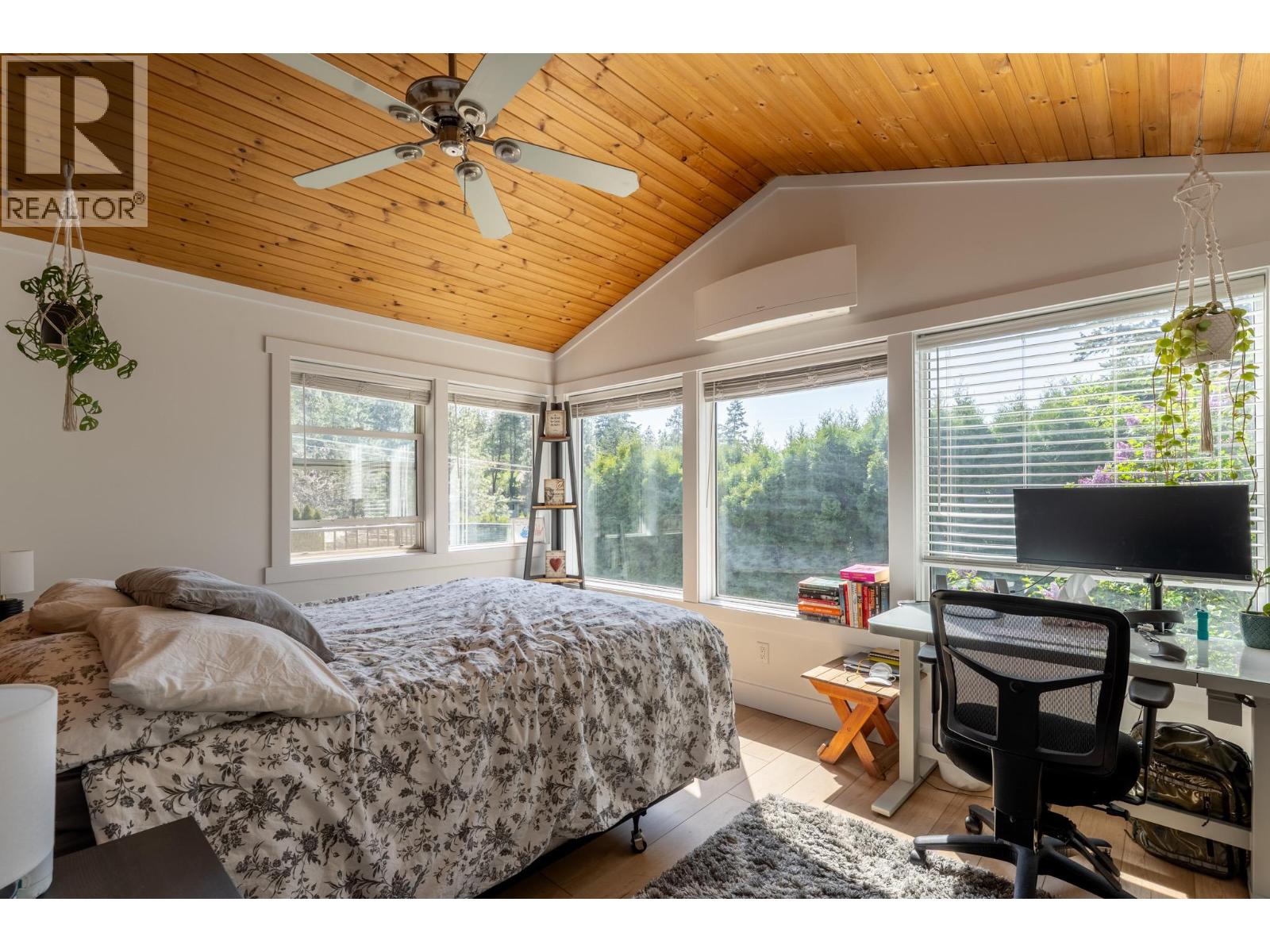 400 Clifton Road, Kelowna, British Columbia  V1V 1A5 - Photo 9 - 10383759